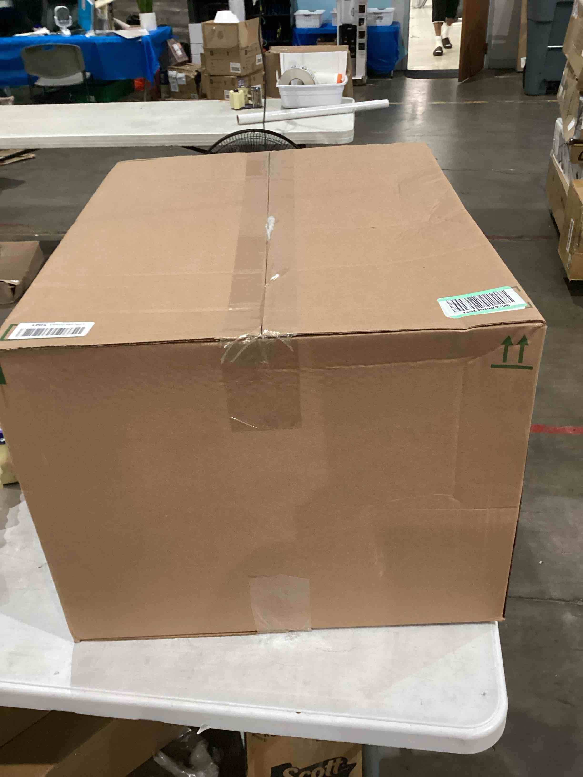 https://s3.amazonaws.com/lotting-images-prod/bidfta/PPE1595447_1753205580533.jpeg
