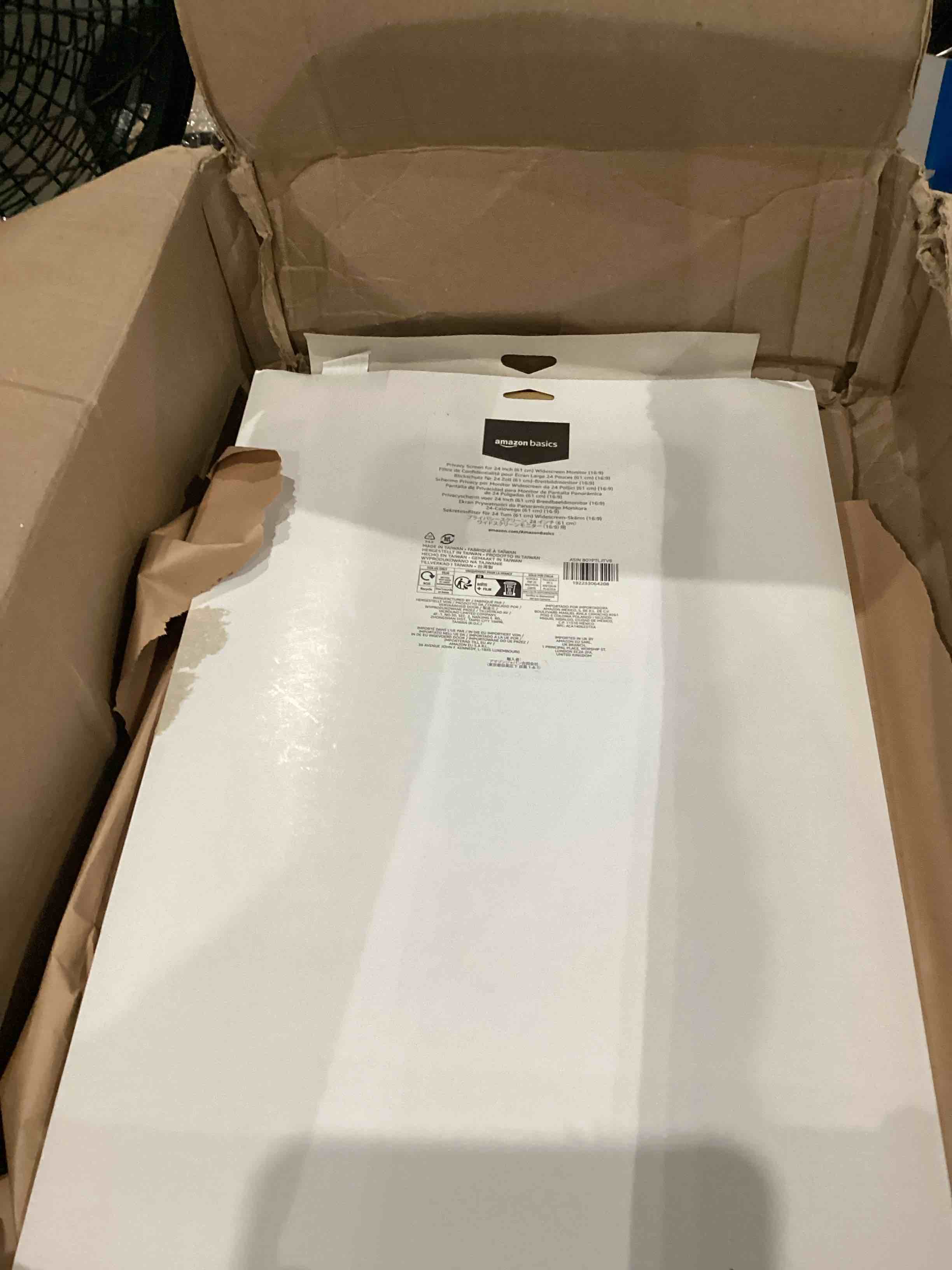 https://s3.amazonaws.com/lotting-images-prod/bidfta/PPE1595495_1753211759266.jpeg
