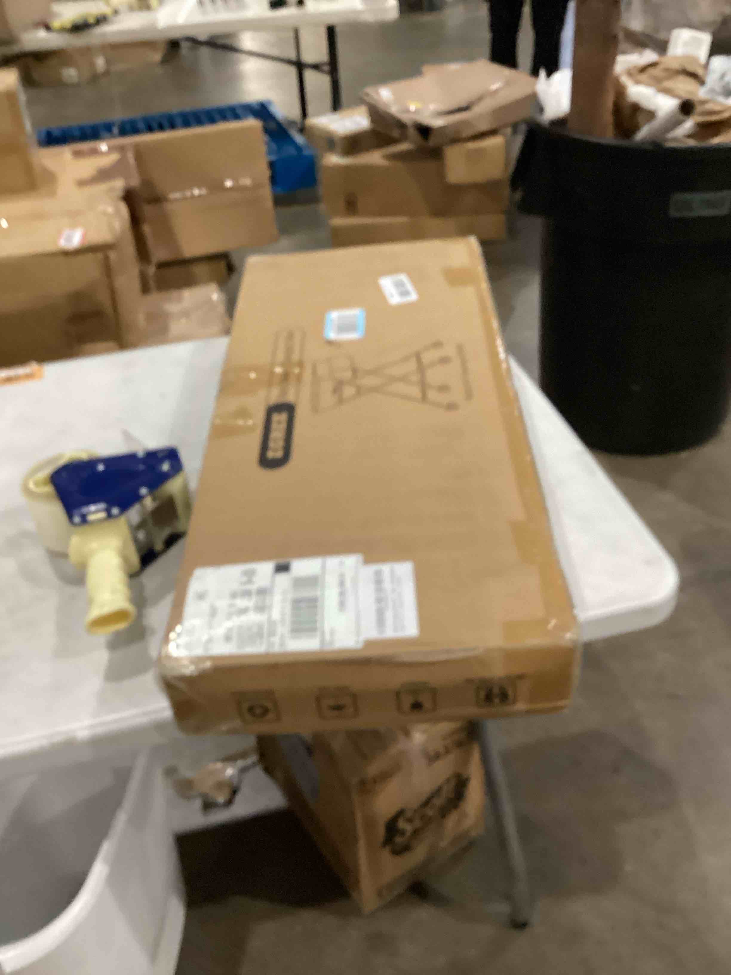 https://s3.amazonaws.com/lotting-images-prod/bidfta/PPE1595635_1753295661050.jpeg