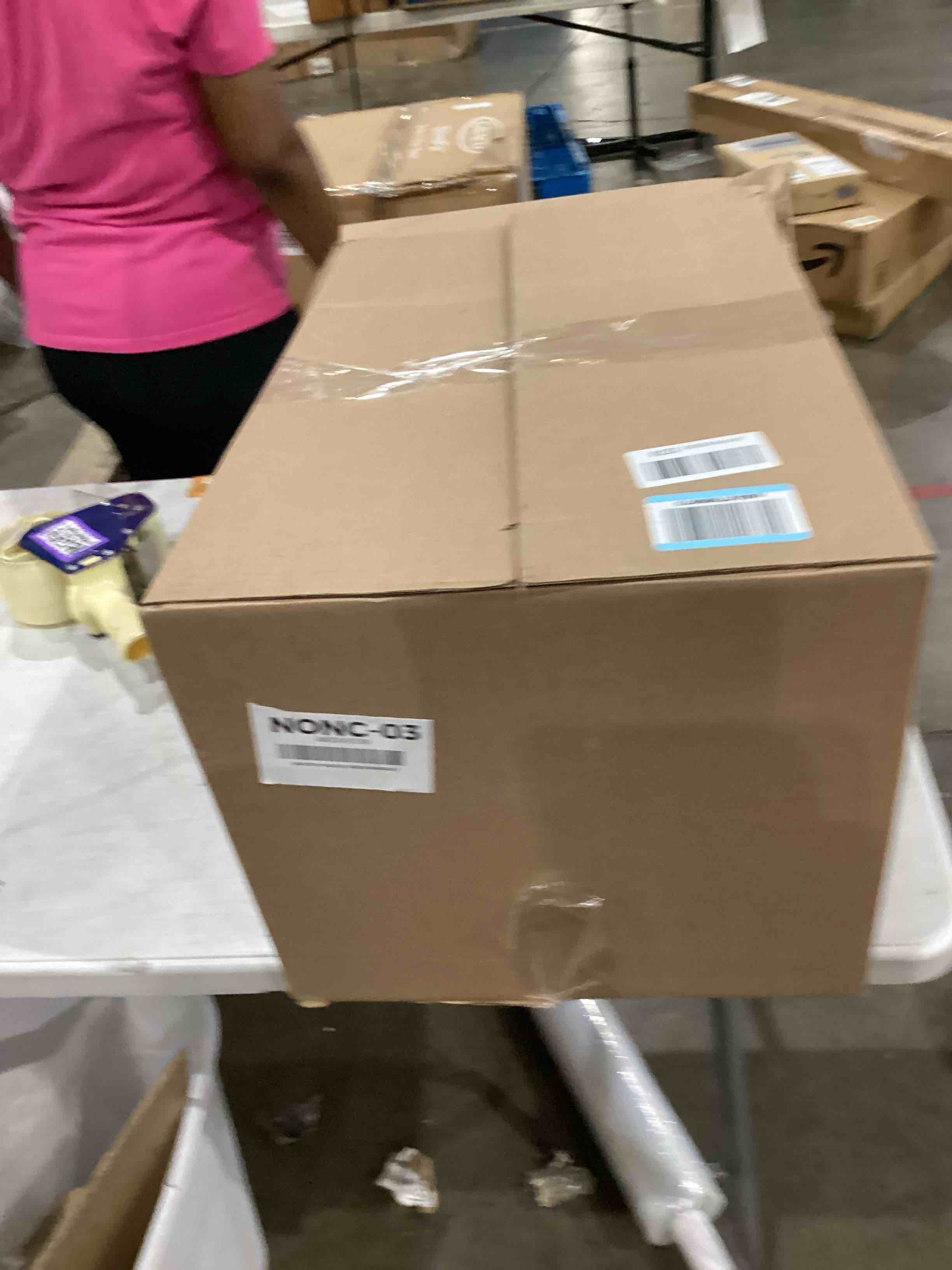 https://s3.amazonaws.com/lotting-images-prod/bidfta/PPE1595739_1753379493716.jpeg