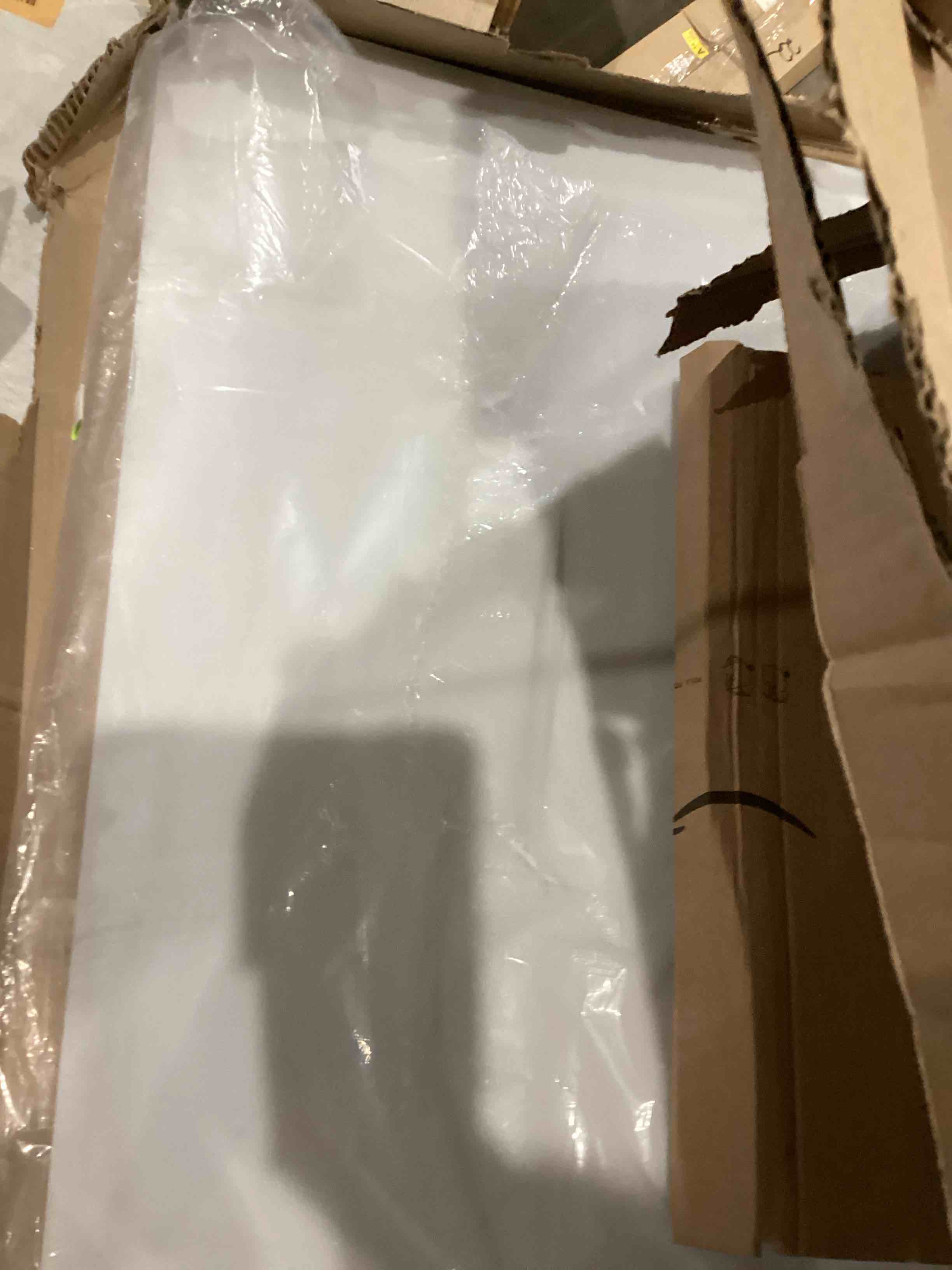 https://s3.amazonaws.com/lotting-images-prod/bidfta/PPE1595748_1753381843429.jpeg