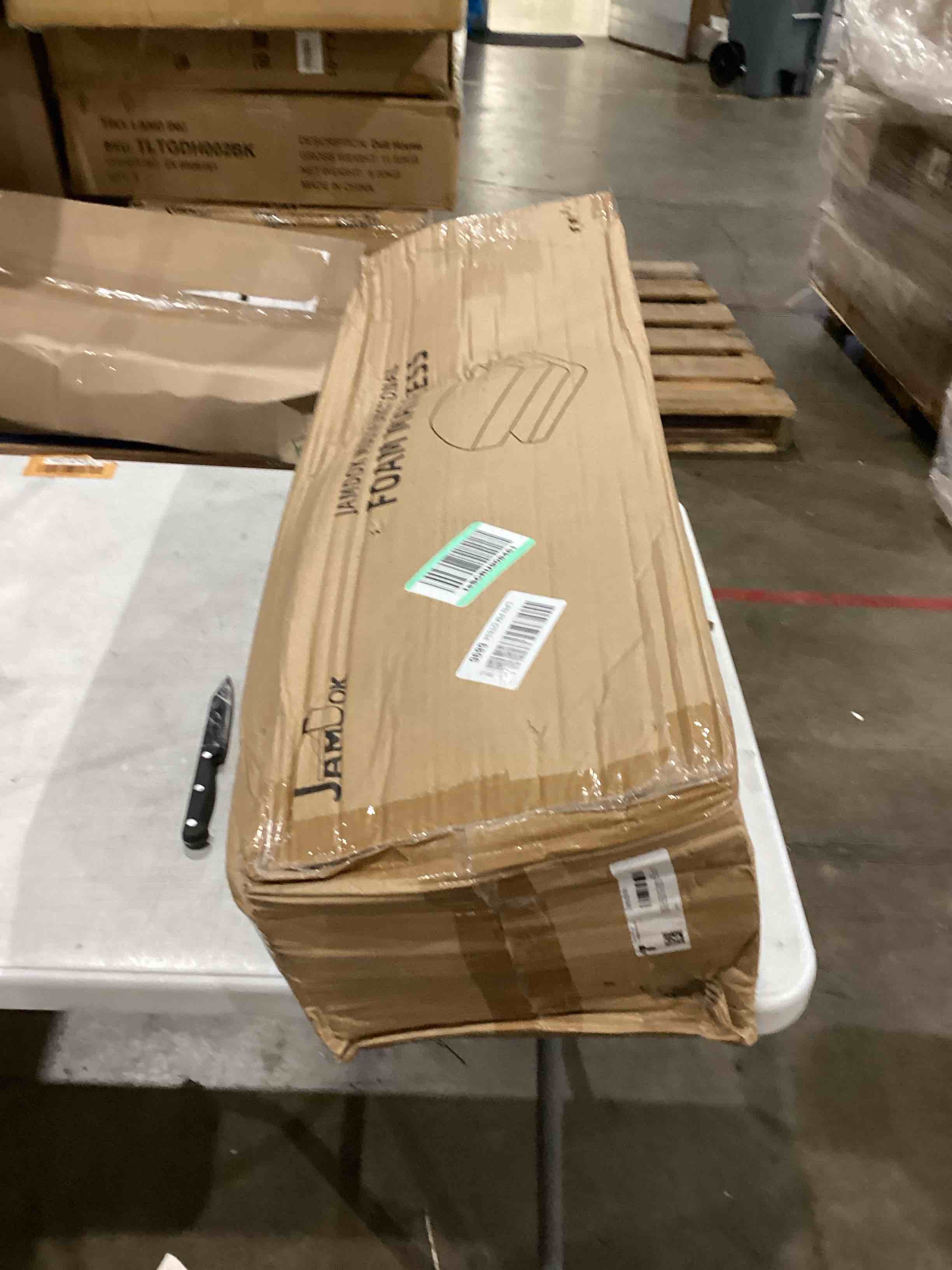 https://s3.amazonaws.com/lotting-images-prod/bidfta/PPE1595846_1753463828030.jpeg