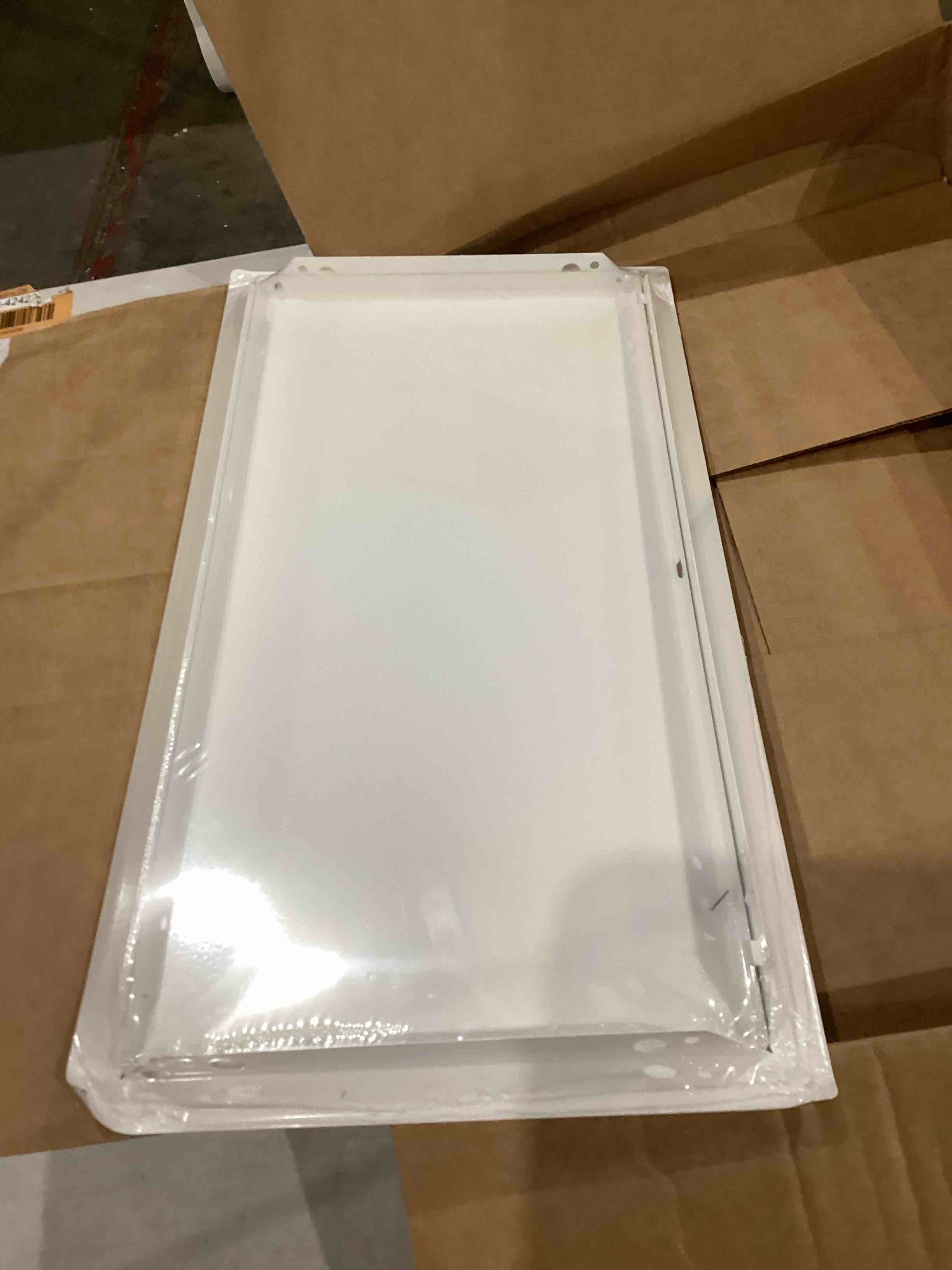 https://s3.amazonaws.com/lotting-images-prod/bidfta/PPE1596109_1753810249132.jpeg