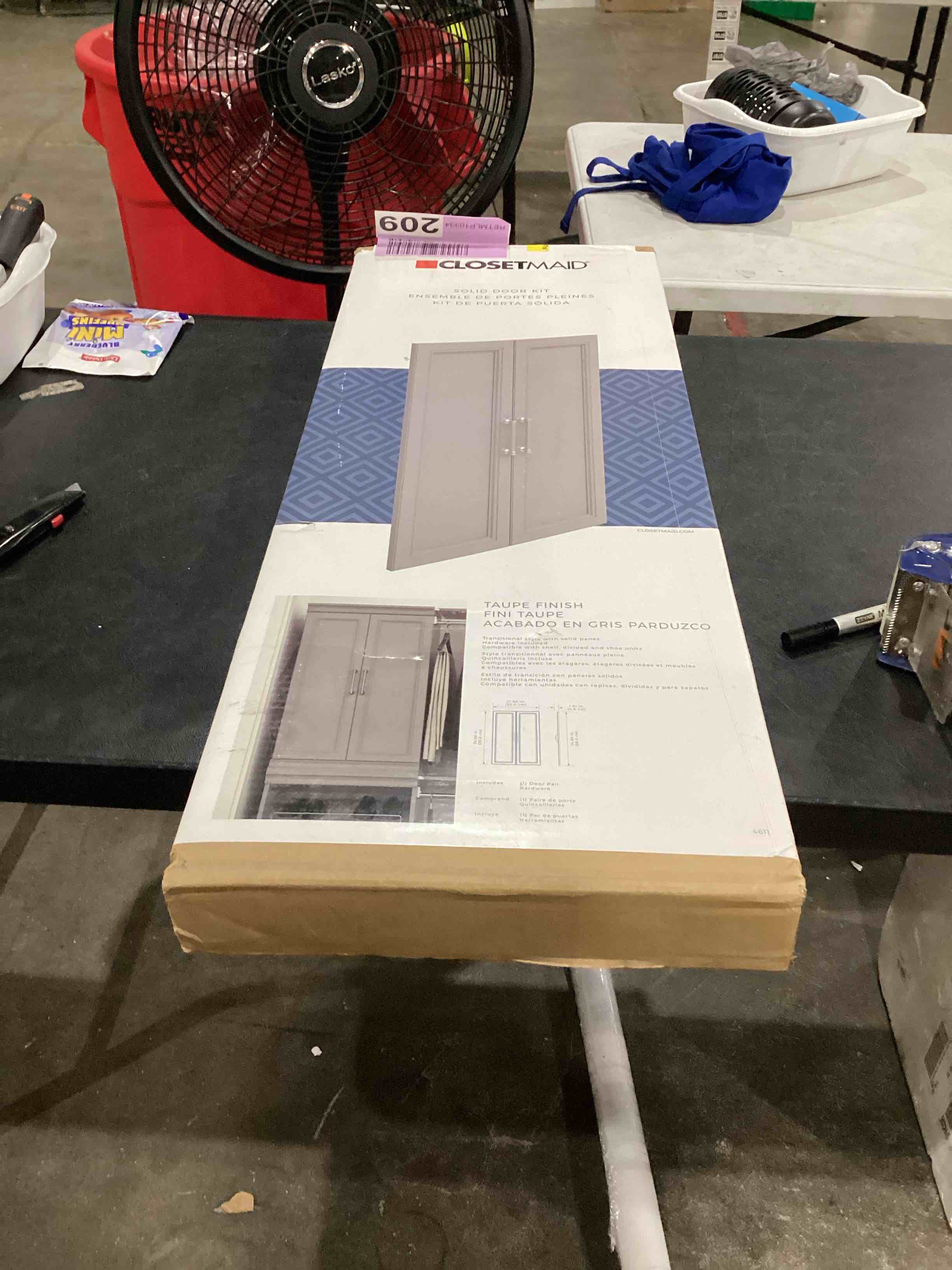 https://s3.amazonaws.com/lotting-images-prod/bidfta/PPE1596187_1753887594961.jpeg