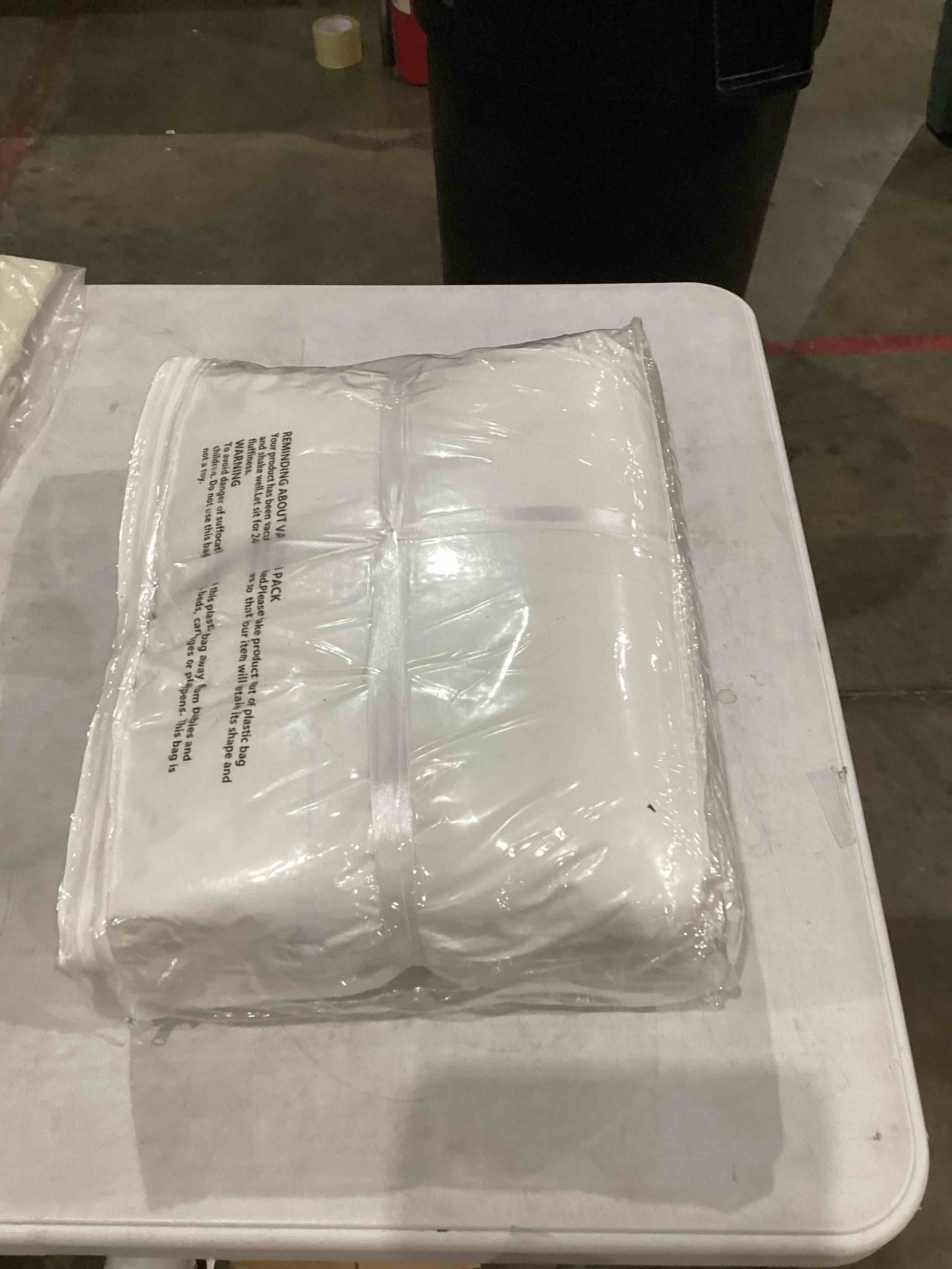 https://s3.amazonaws.com/lotting-images-prod/bidfta/PPE1596510_1754327926602.jpeg