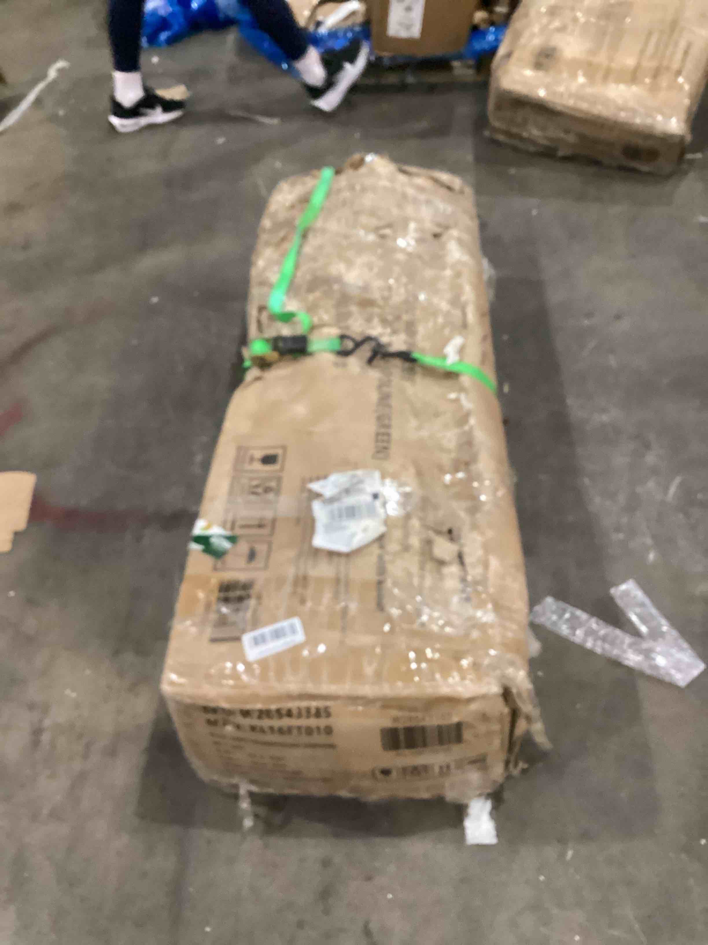 https://s3.amazonaws.com/lotting-images-prod/bidfta/PPE1596561_1754405921495.jpeg