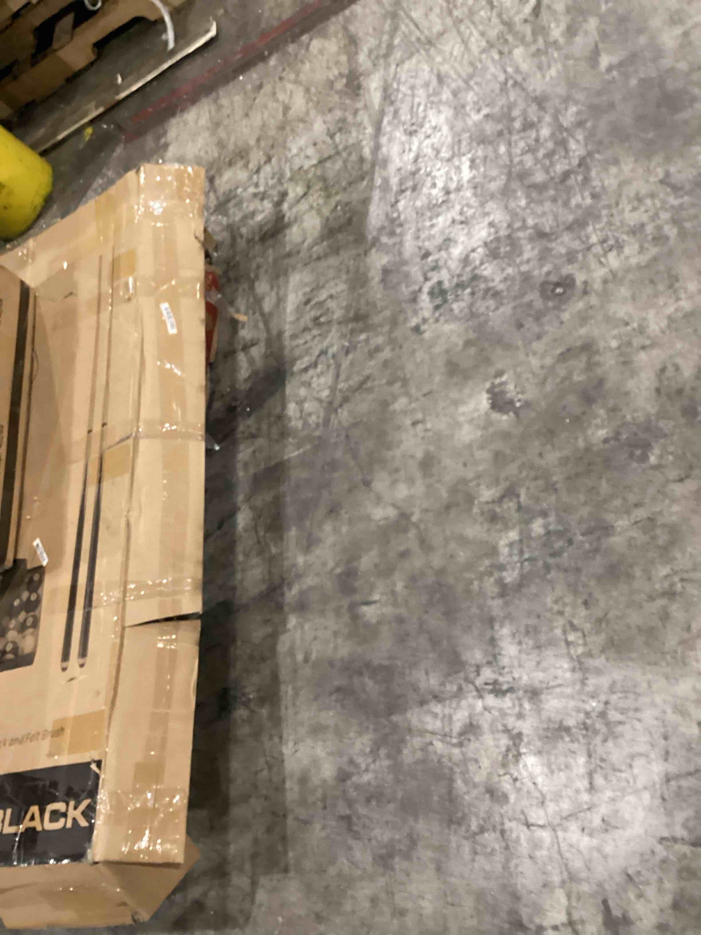 https://s3.amazonaws.com/lotting-images-prod/bidfta/PPE1596639_1754502174229.jpeg