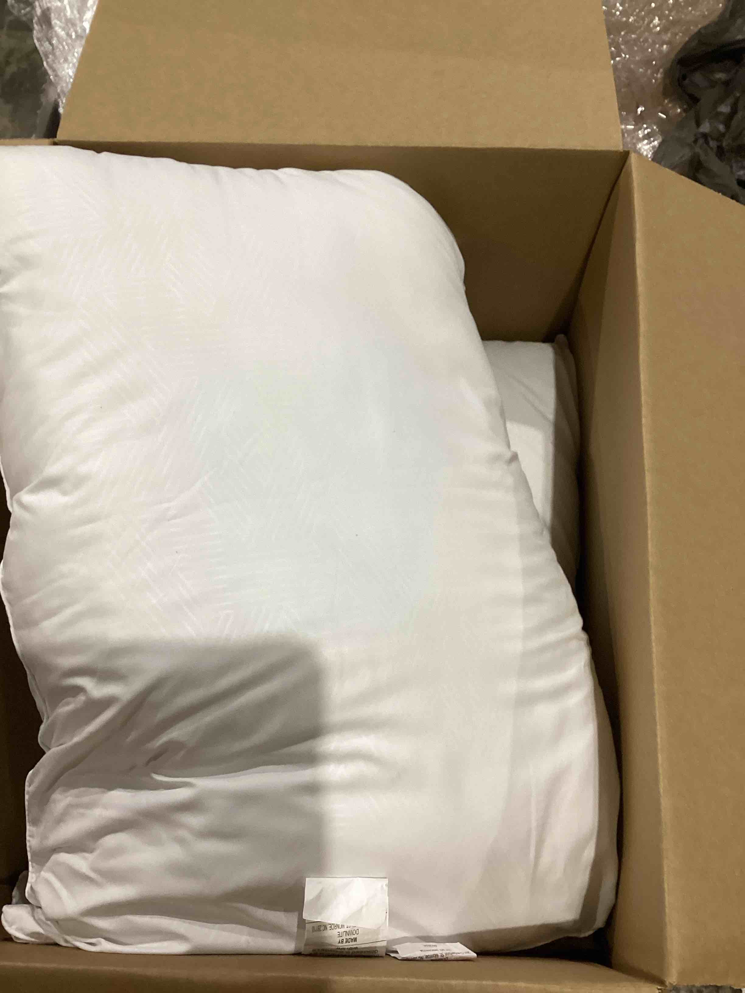 https://s3.amazonaws.com/lotting-images-prod/bidfta/PPE1597030_1752592075035.jpeg