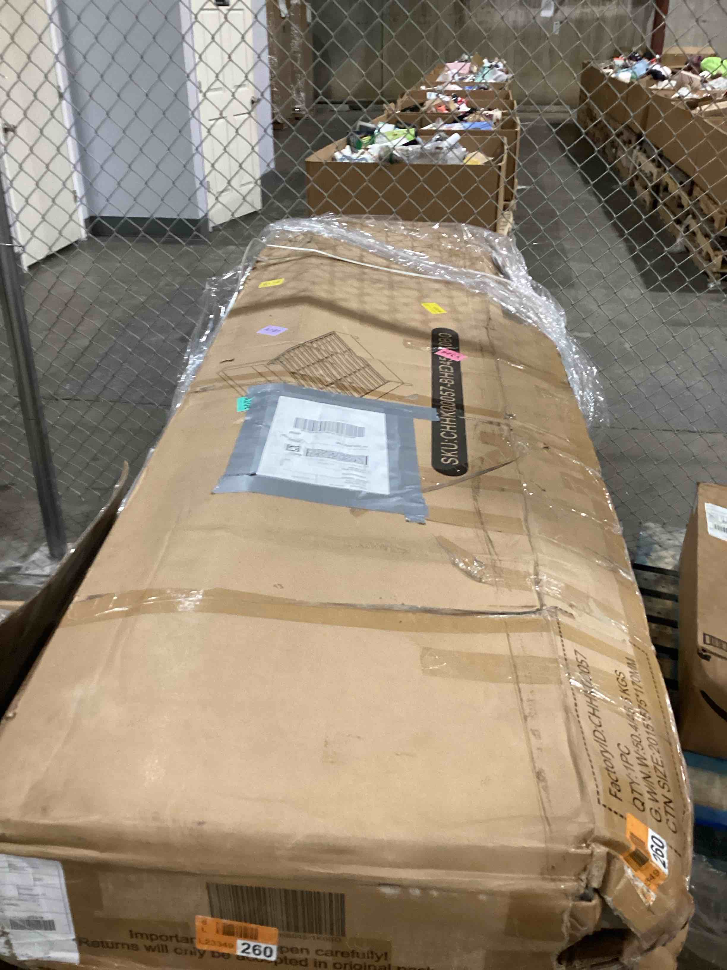 https://s3.amazonaws.com/lotting-images-prod/bidfta/PPE1597166_1752679208478.jpeg