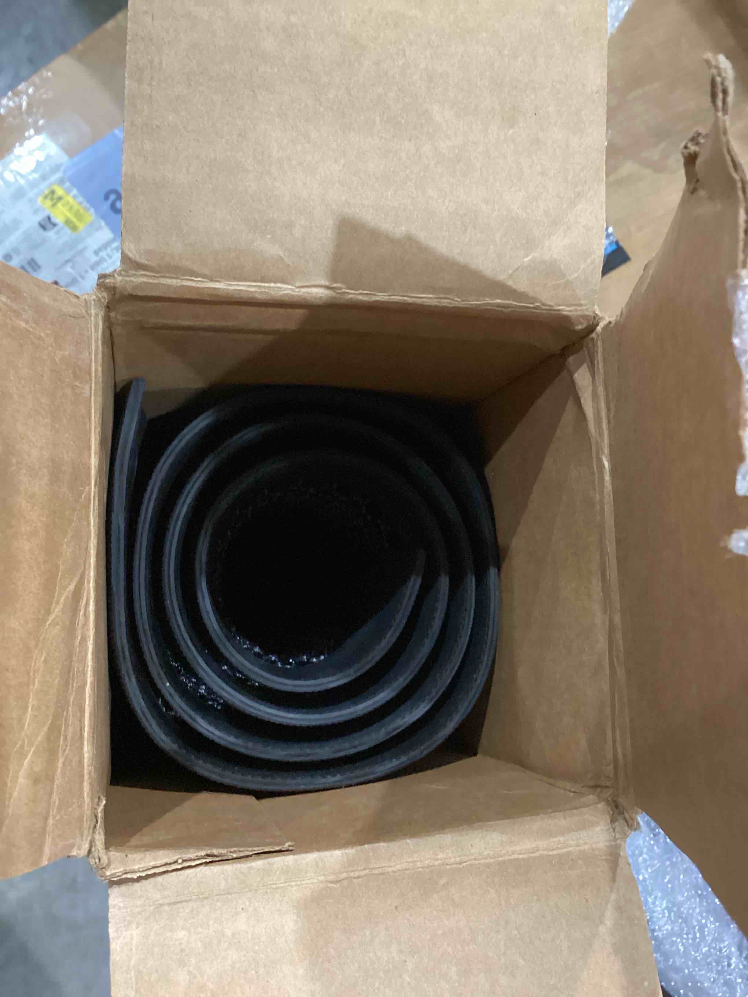 https://s3.amazonaws.com/lotting-images-prod/bidfta/PPE1597359_1752777483043.jpeg