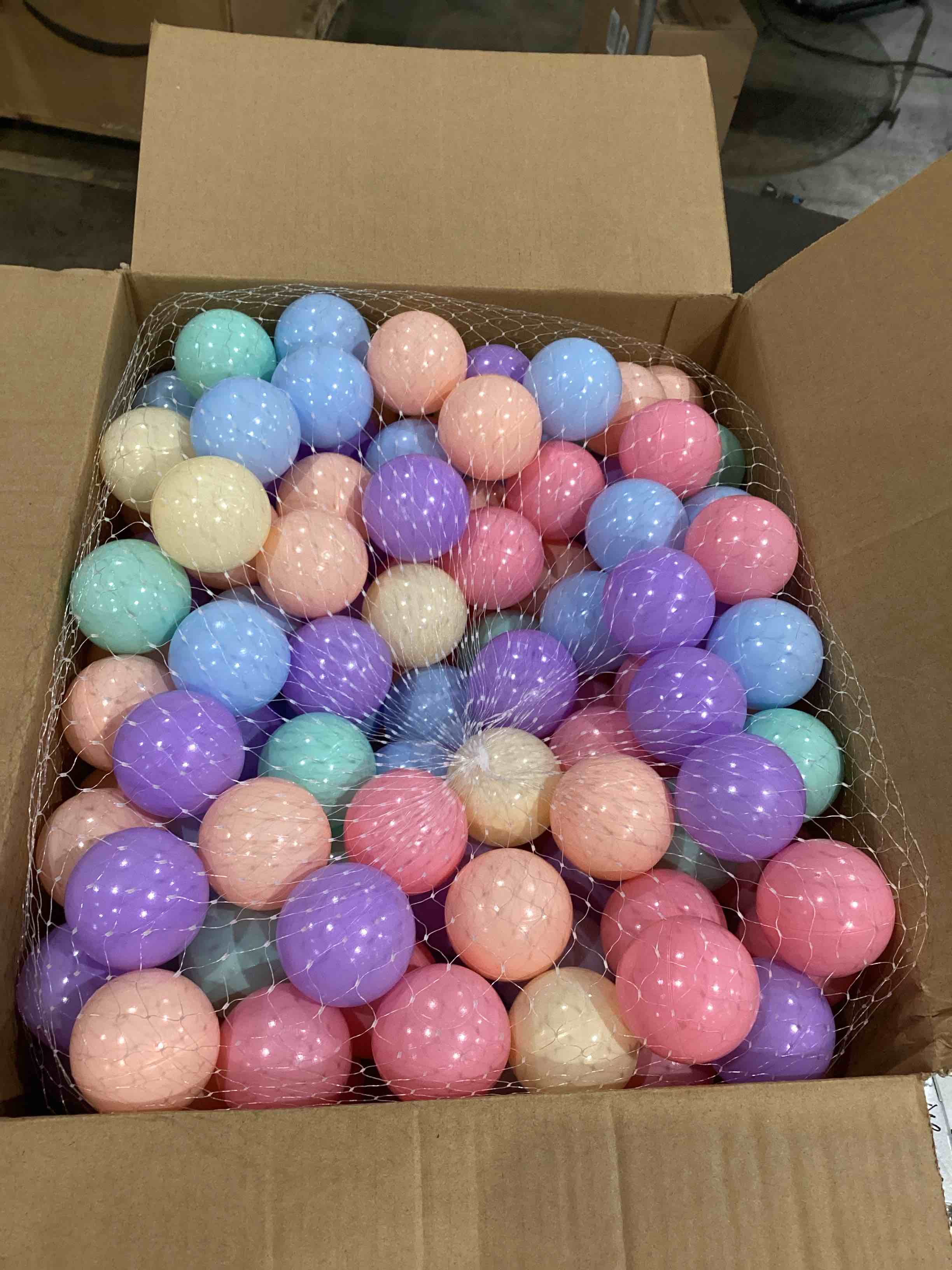 https://s3.amazonaws.com/lotting-images-prod/bidfta/PPE1597406_1752847182820.jpeg