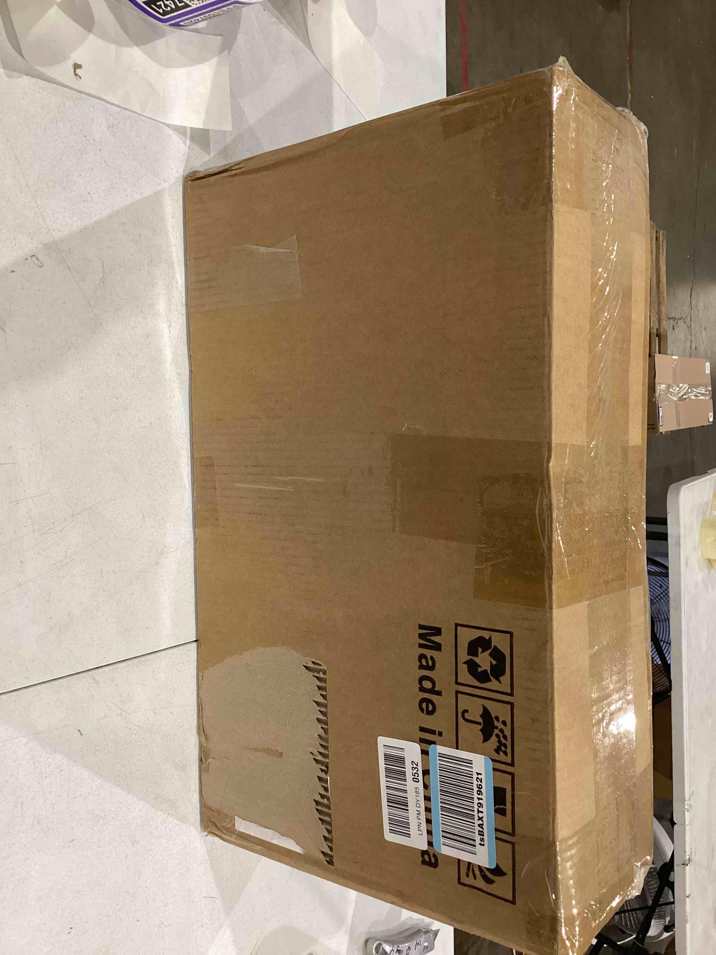 https://s3.amazonaws.com/lotting-images-prod/bidfta/PPE1597411_1752848273393.jpeg