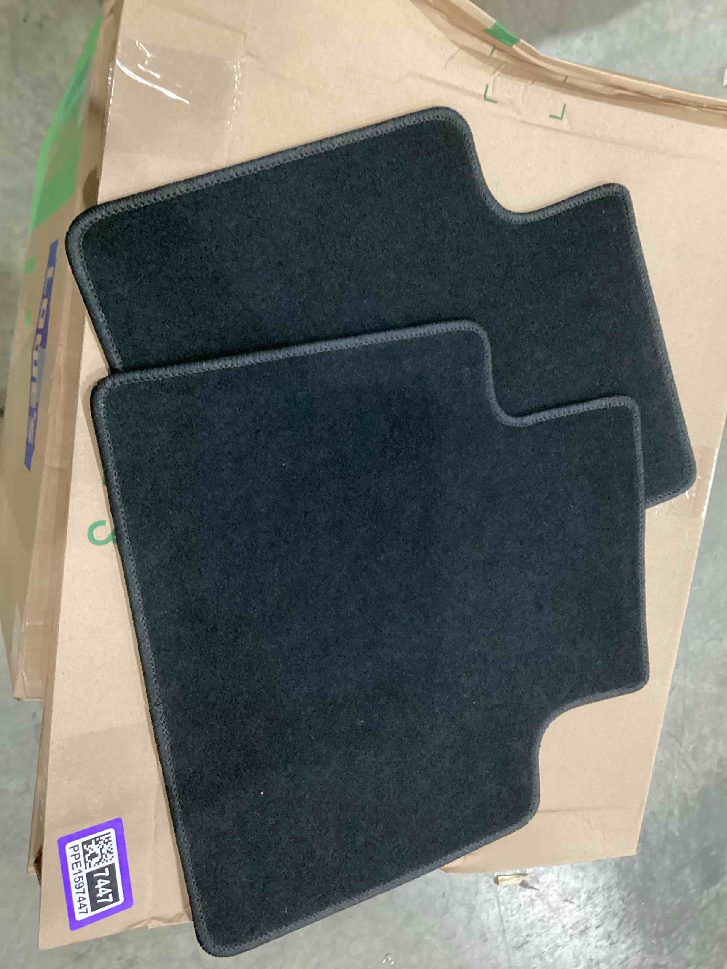 https://s3.amazonaws.com/lotting-images-prod/bidfta/PPE1597447_1752861283793.jpeg