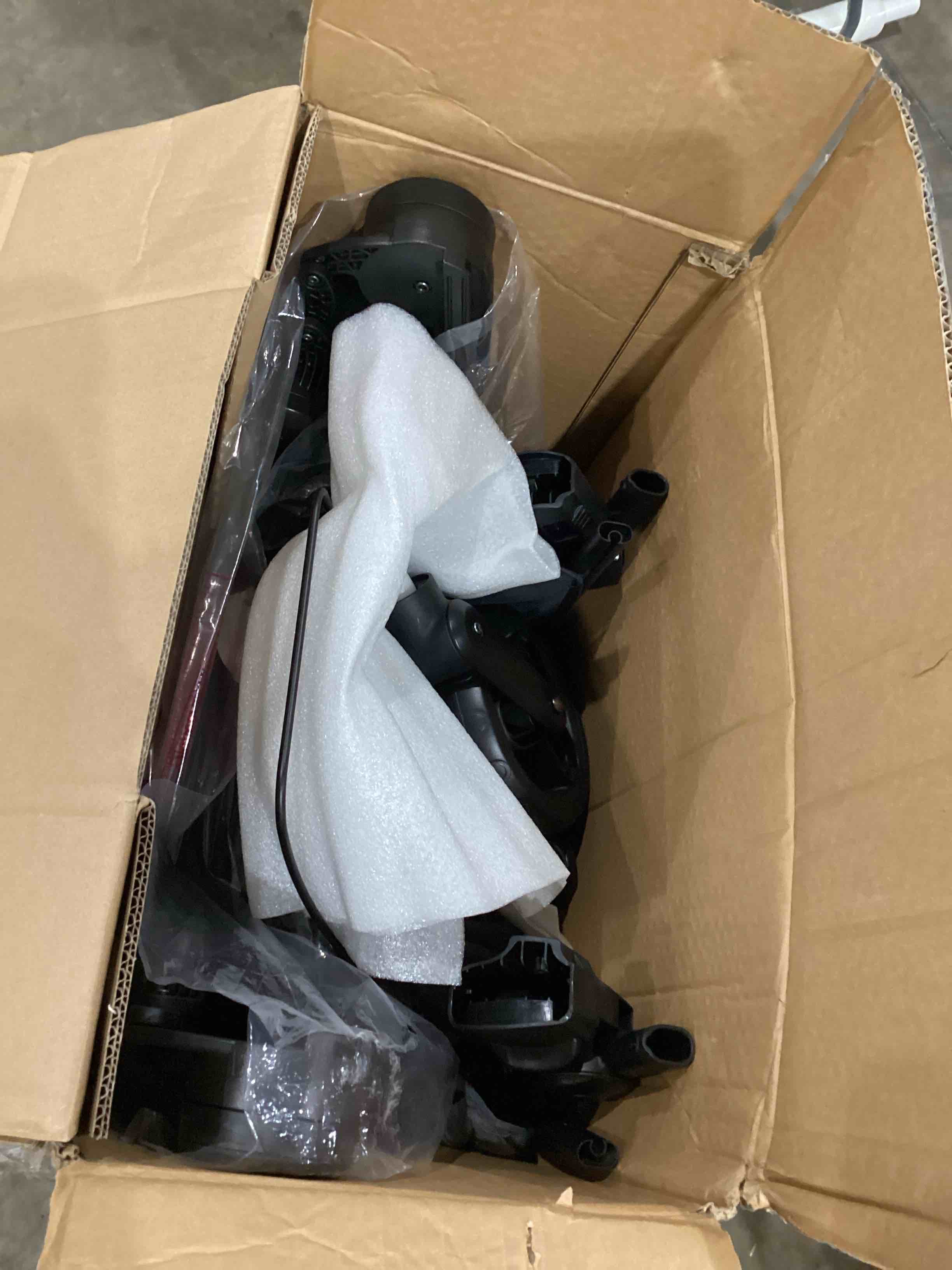https://s3.amazonaws.com/lotting-images-prod/bidfta/PPE1597661_1753196217317.jpeg