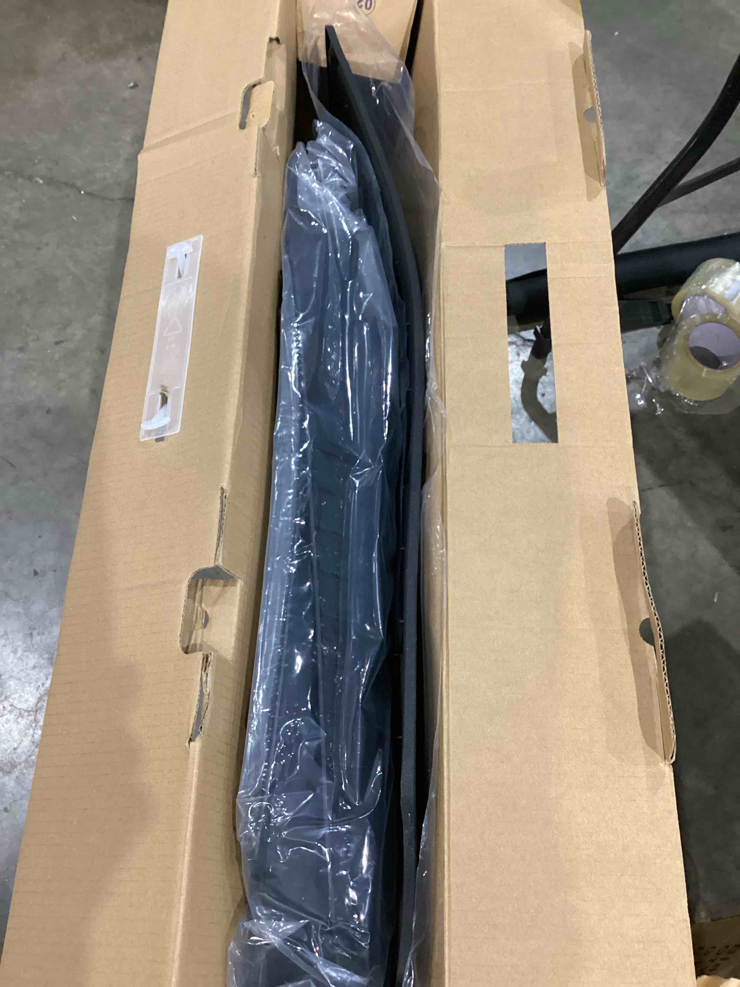 https://s3.amazonaws.com/lotting-images-prod/bidfta/PPE1597732_1753203531146.jpeg