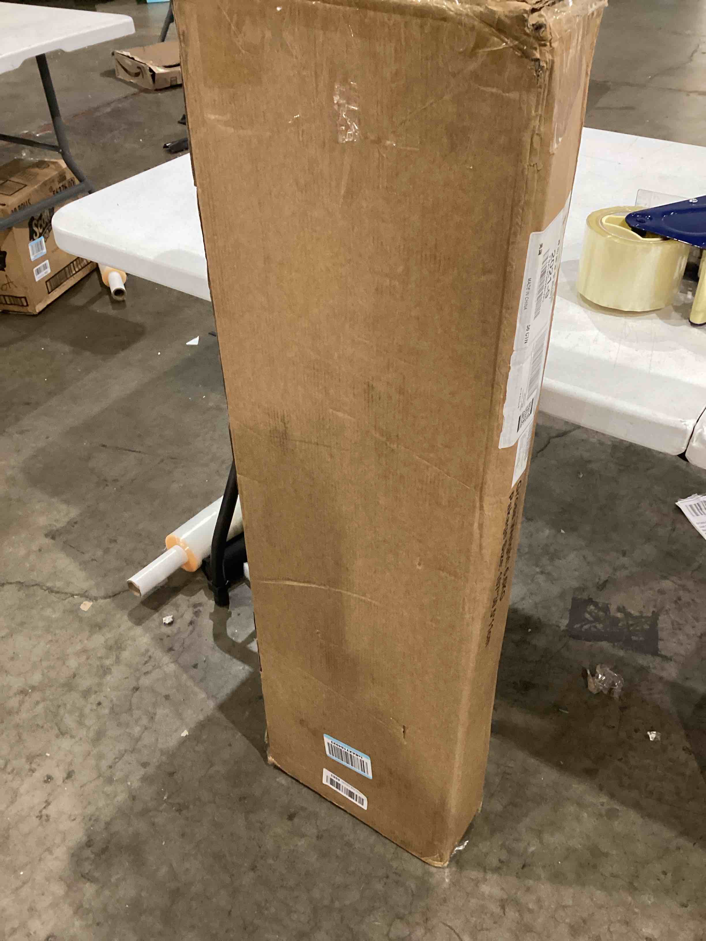 https://s3.amazonaws.com/lotting-images-prod/bidfta/PPE1597749_1753208686495.jpeg