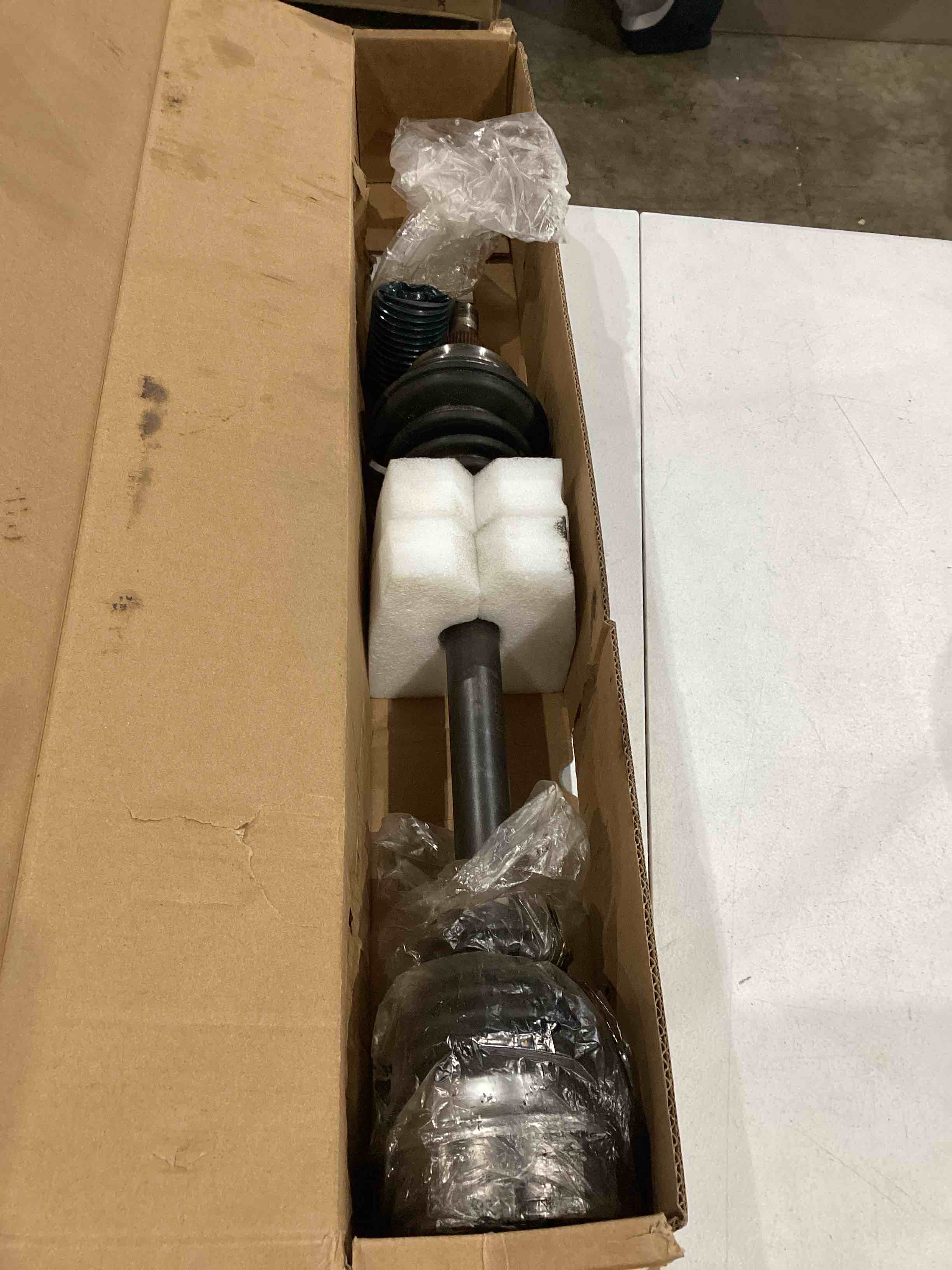 https://s3.amazonaws.com/lotting-images-prod/bidfta/PPE1597858_1753283874279.jpeg