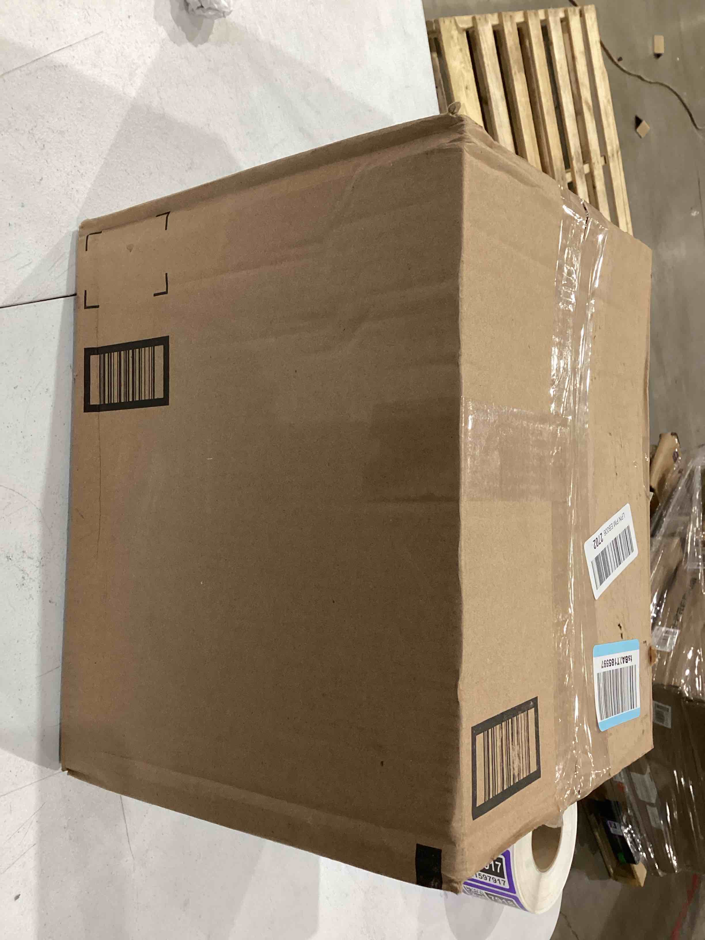 https://s3.amazonaws.com/lotting-images-prod/bidfta/PPE1597905_1753294801689.jpeg