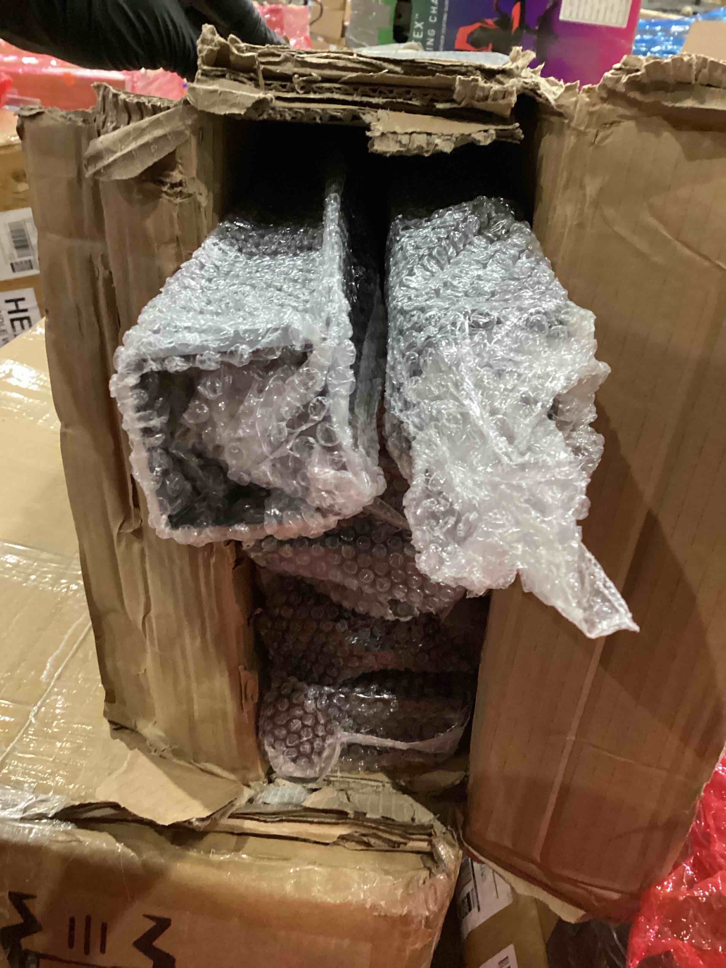 https://s3.amazonaws.com/lotting-images-prod/bidfta/PPE1597910_1753357859071.jpeg