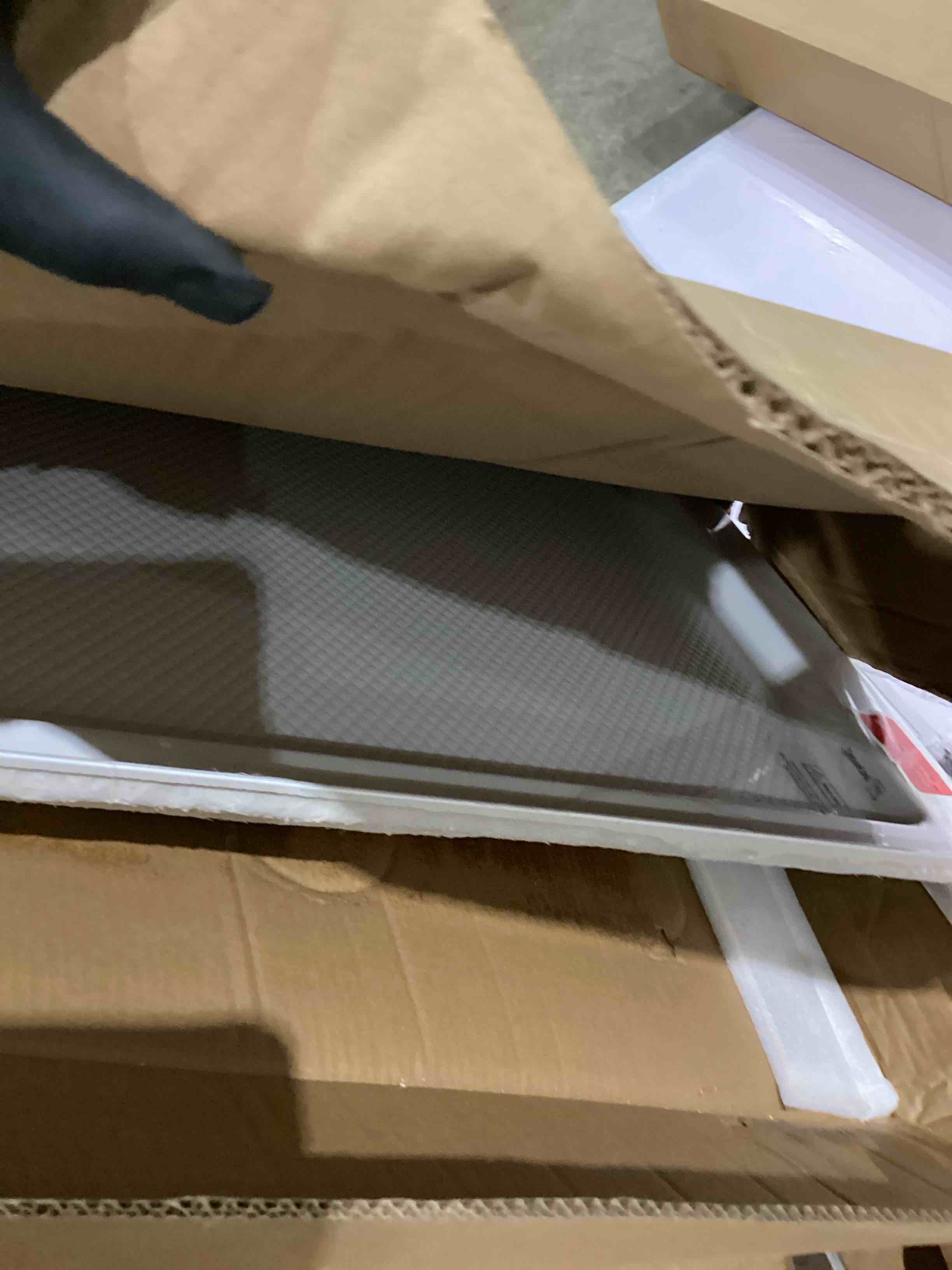 https://s3.amazonaws.com/lotting-images-prod/bidfta/PPE1598051_1753443084901.jpeg