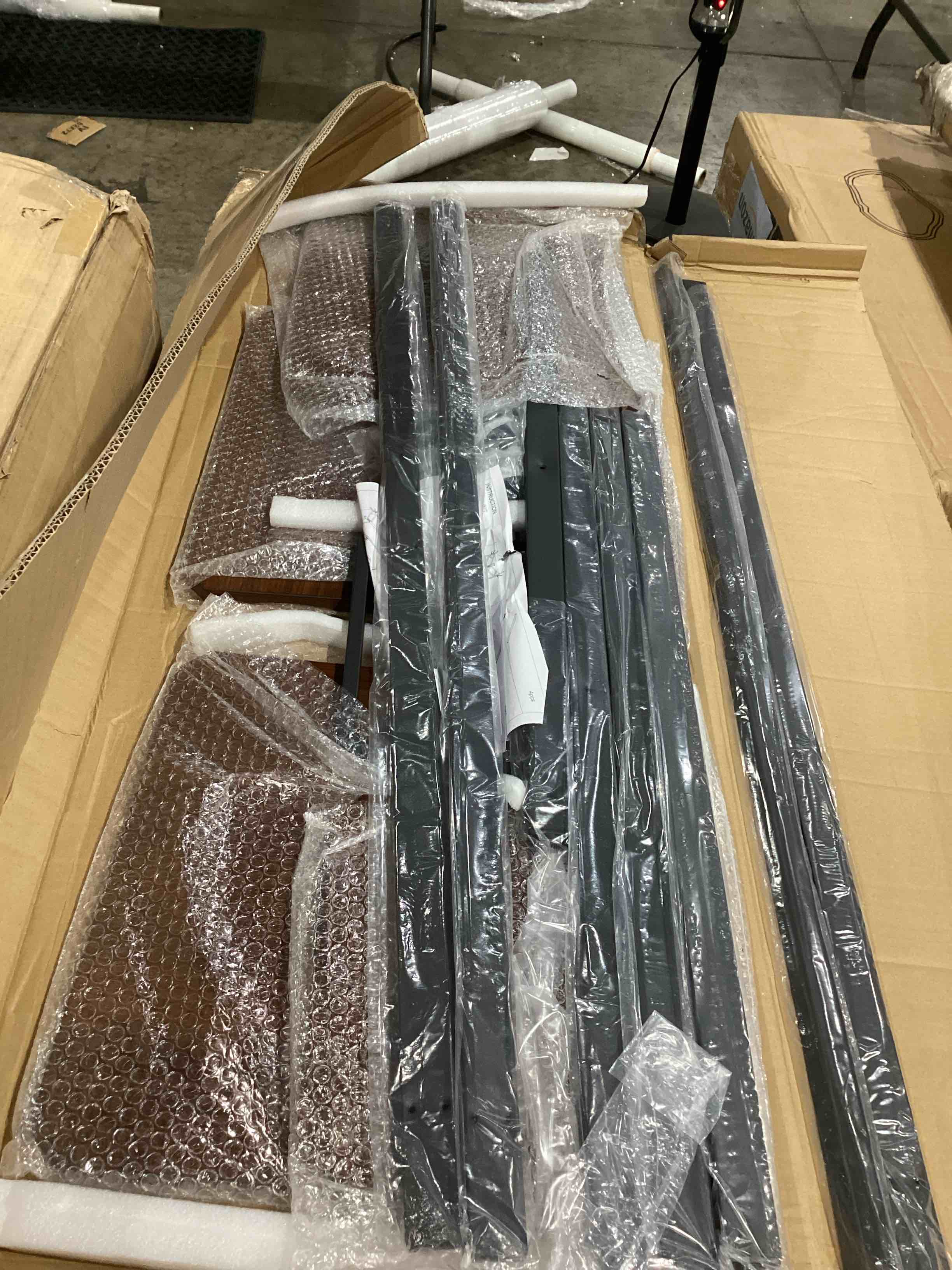 https://s3.amazonaws.com/lotting-images-prod/bidfta/PPE1598543_1753900886584.jpeg