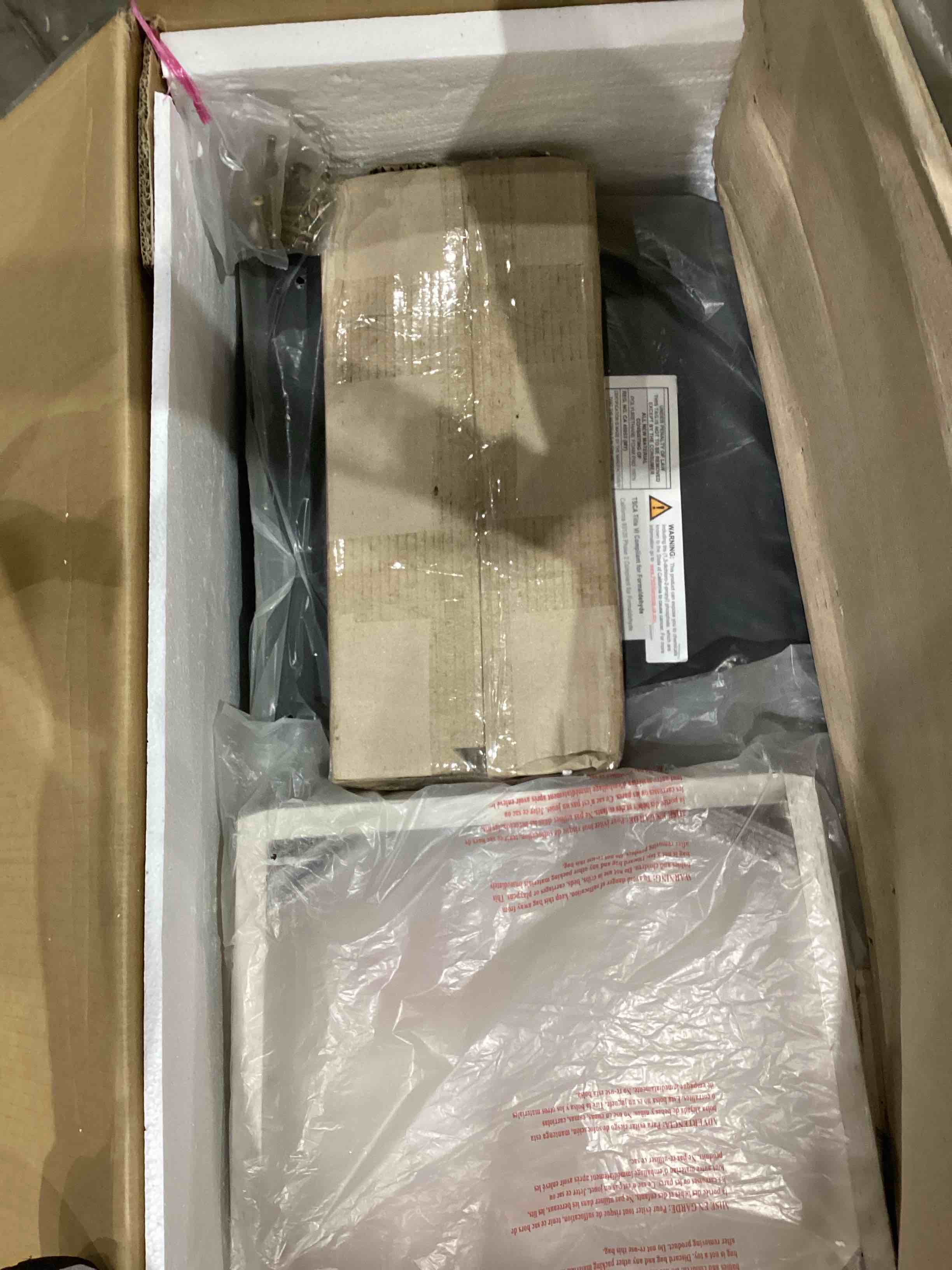 https://s3.amazonaws.com/lotting-images-prod/bidfta/PPE1598568_1753971541235.jpeg