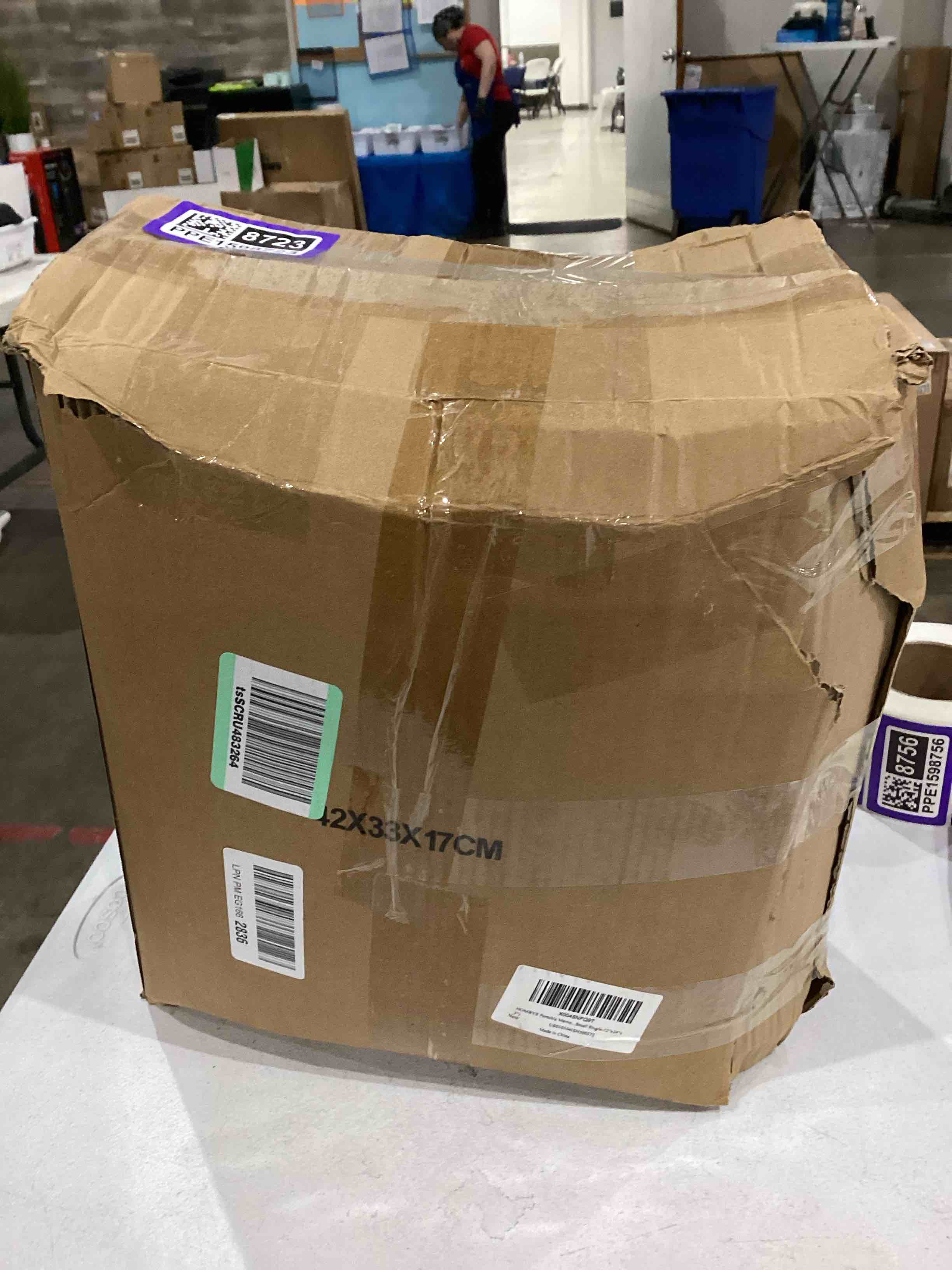https://s3.amazonaws.com/lotting-images-prod/bidfta/PPE1598723_1754067043570.jpeg