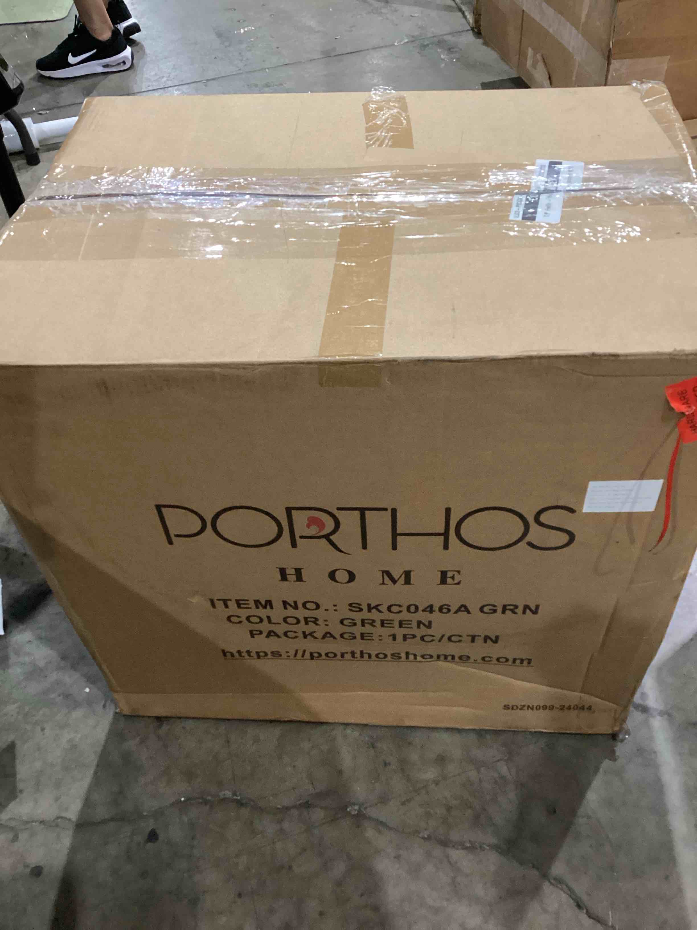 https://s3.amazonaws.com/lotting-images-prod/bidfta/PPE1598773_1754314575188.jpeg