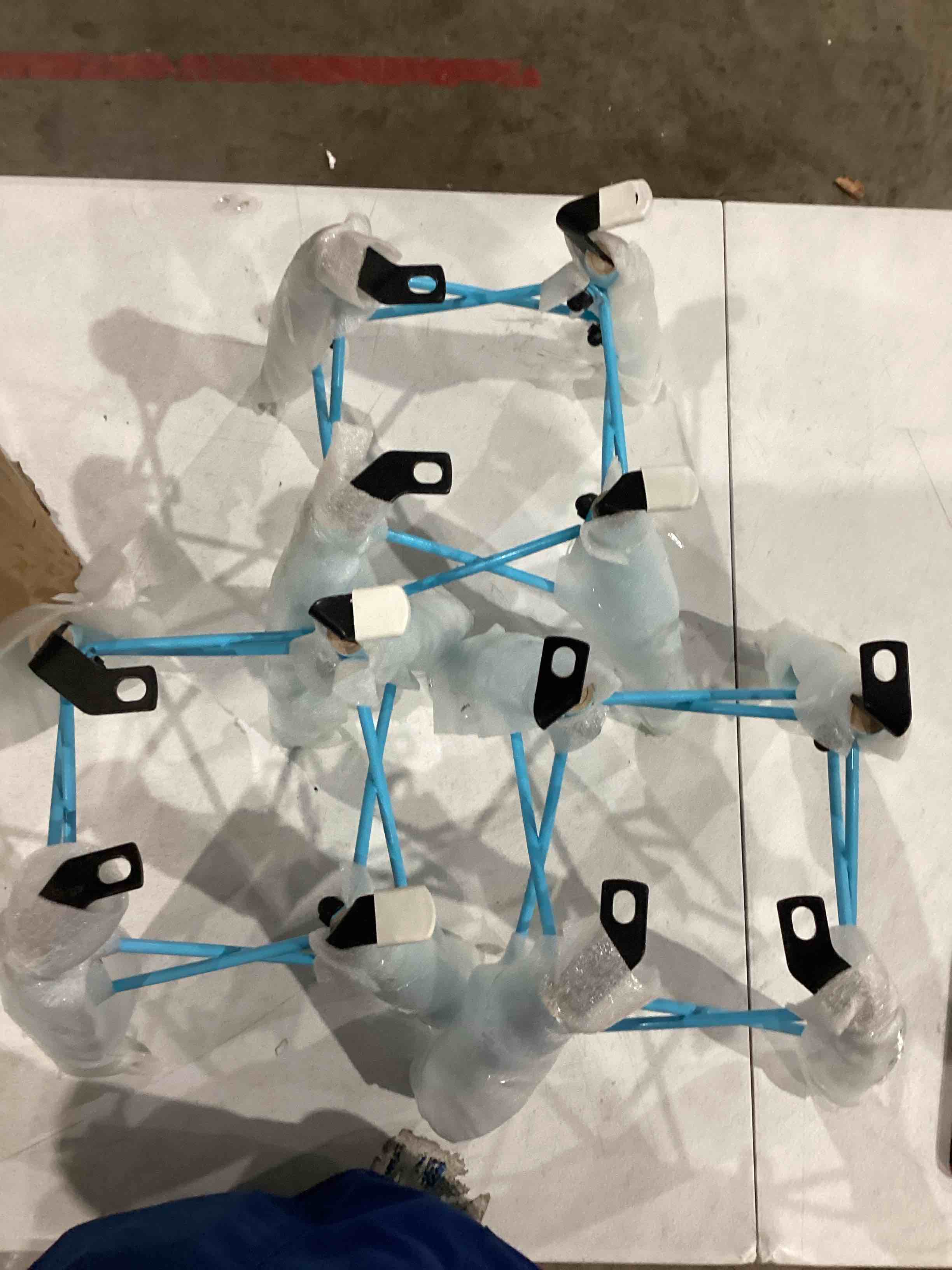 https://s3.amazonaws.com/lotting-images-prod/bidfta/PPE1598878_1754492608200.jpeg