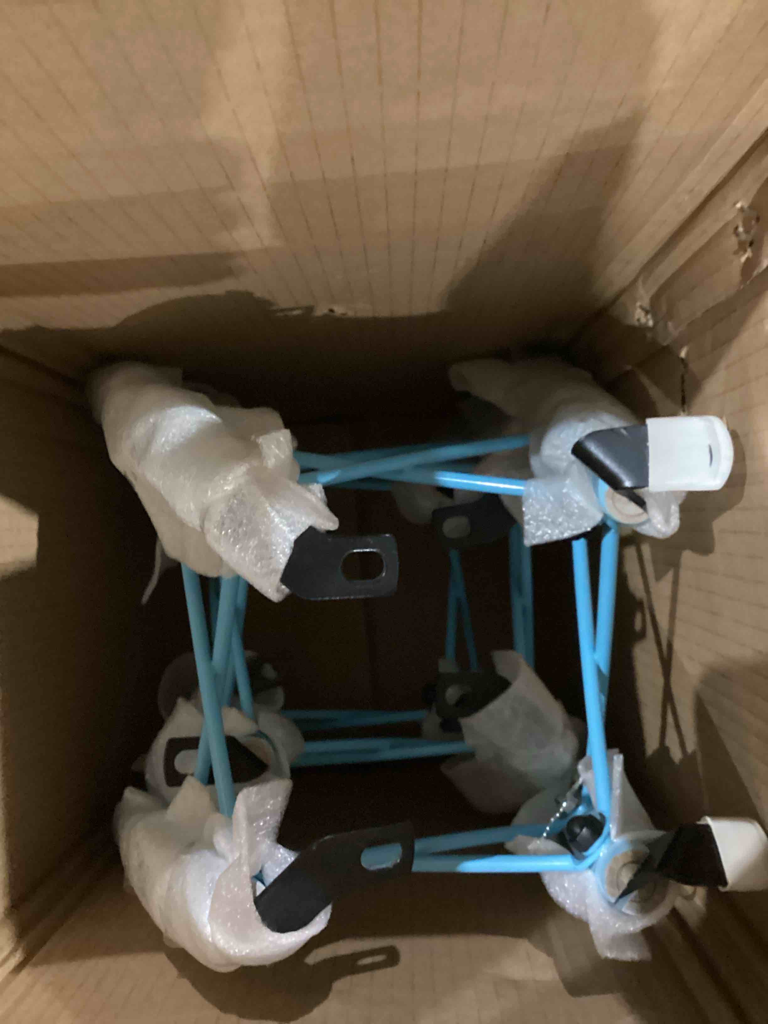 https://s3.amazonaws.com/lotting-images-prod/bidfta/PPE1598878_1754492679113.jpeg