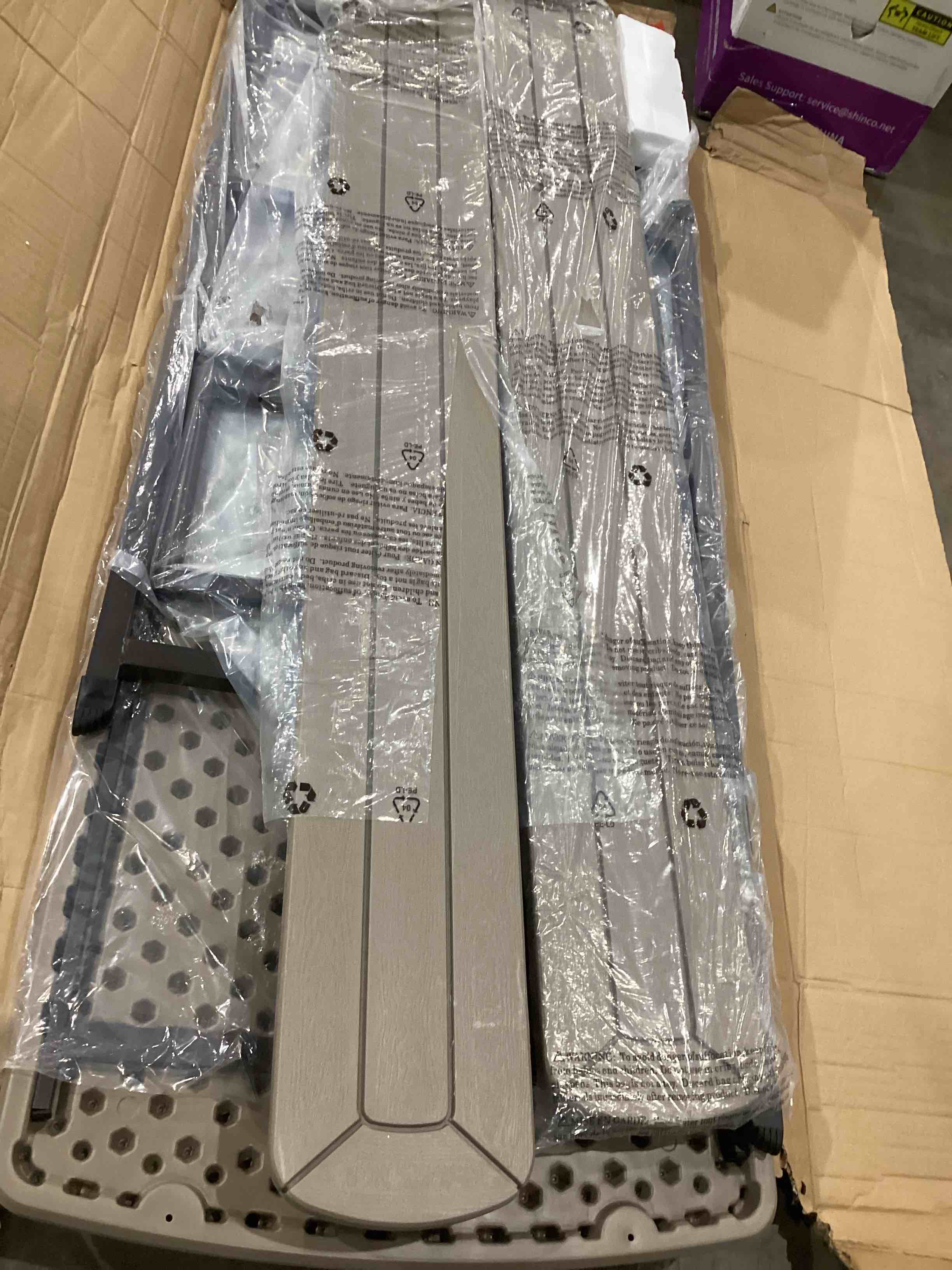 https://s3.amazonaws.com/lotting-images-prod/bidfta/PPE1598914_1754567218560.jpeg