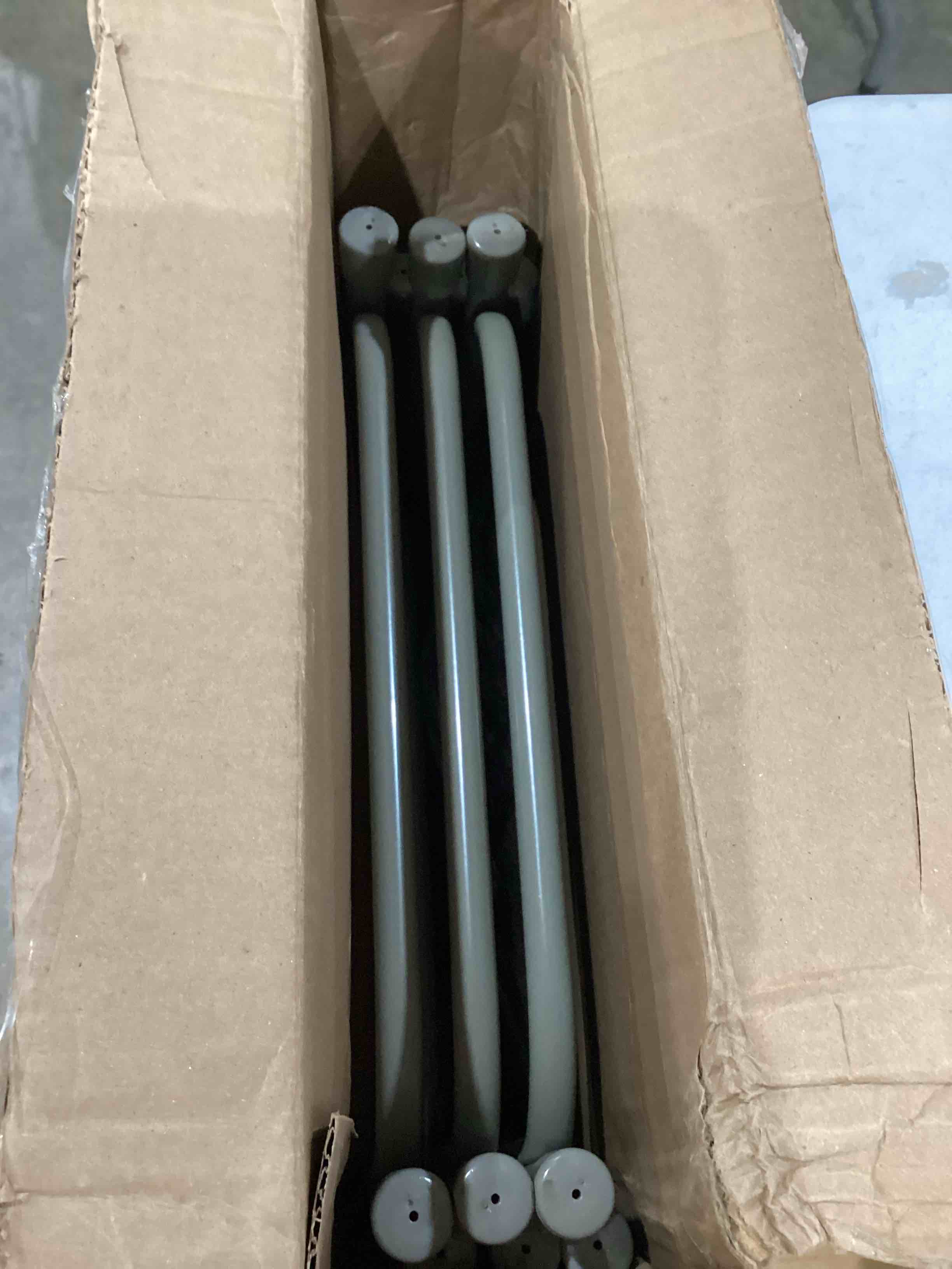 https://s3.amazonaws.com/lotting-images-prod/bidfta/PPE1599013_1754678397629.jpeg