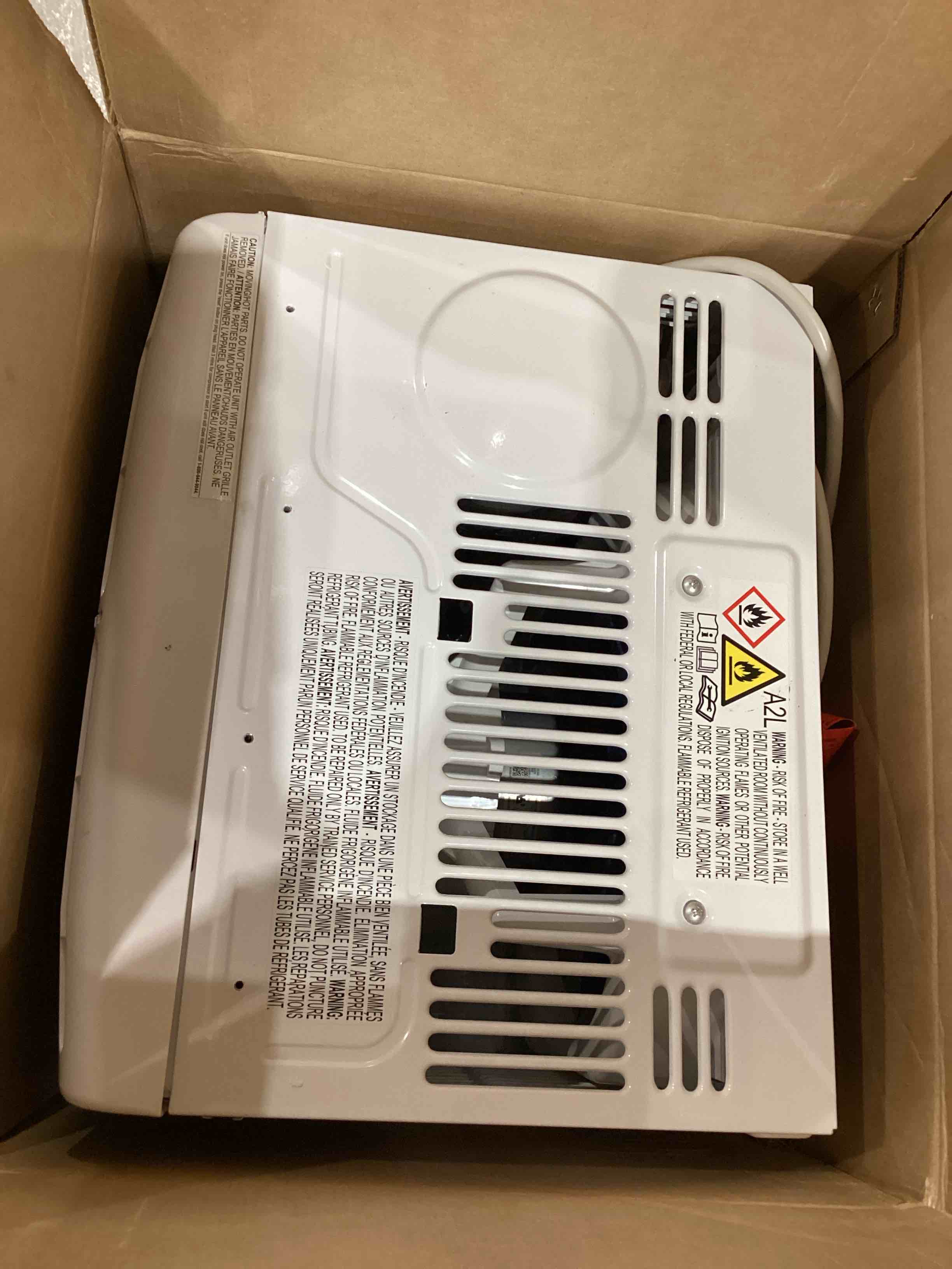 https://s3.amazonaws.com/lotting-images-prod/bidfta/PPE1599015_1754678987713.jpeg