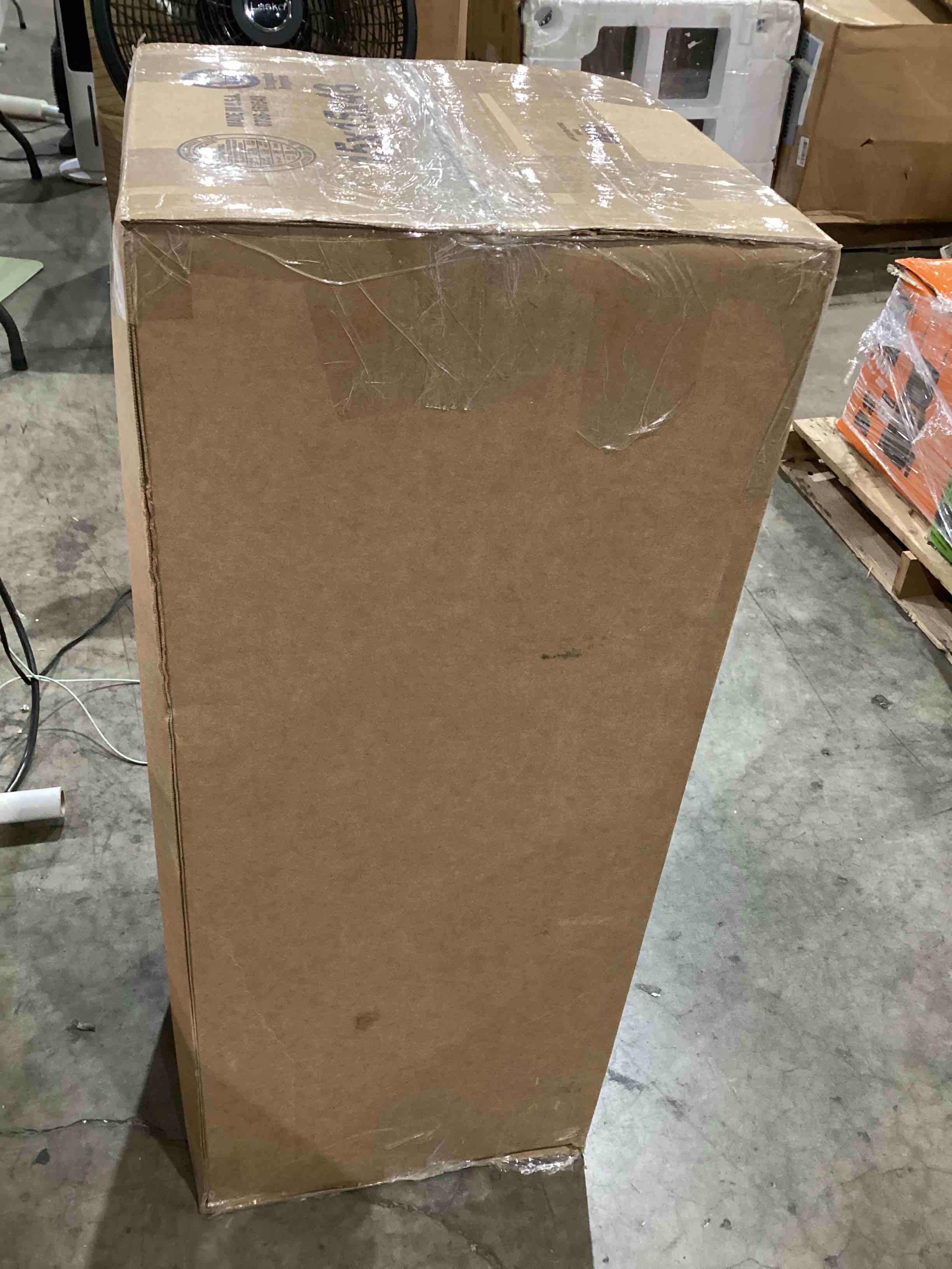https://s3.amazonaws.com/lotting-images-prod/bidfta/PPE1599016_1754679301342.jpeg