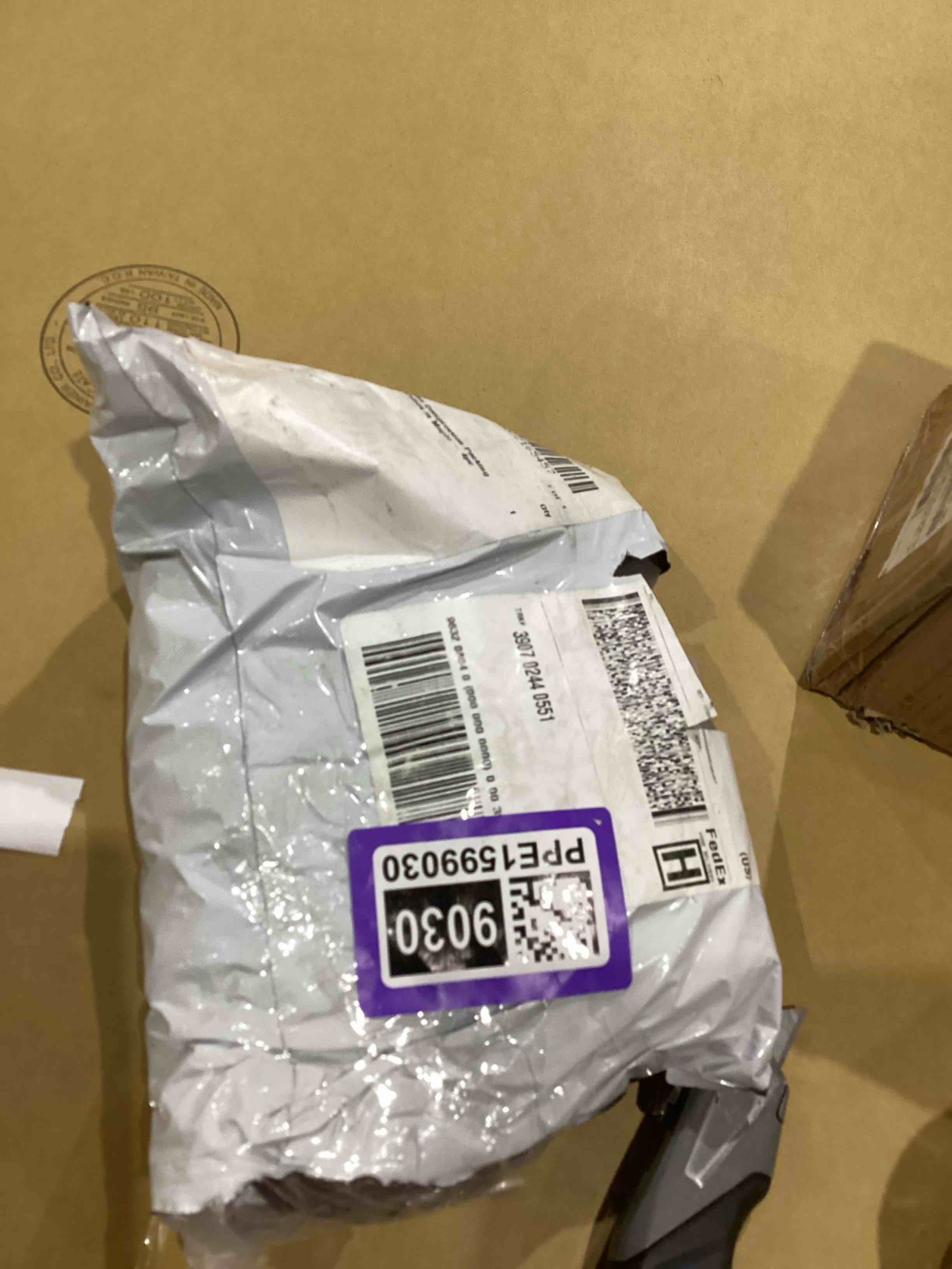 https://s3.amazonaws.com/lotting-images-prod/bidfta/PPE1599030_1754930523041.jpeg