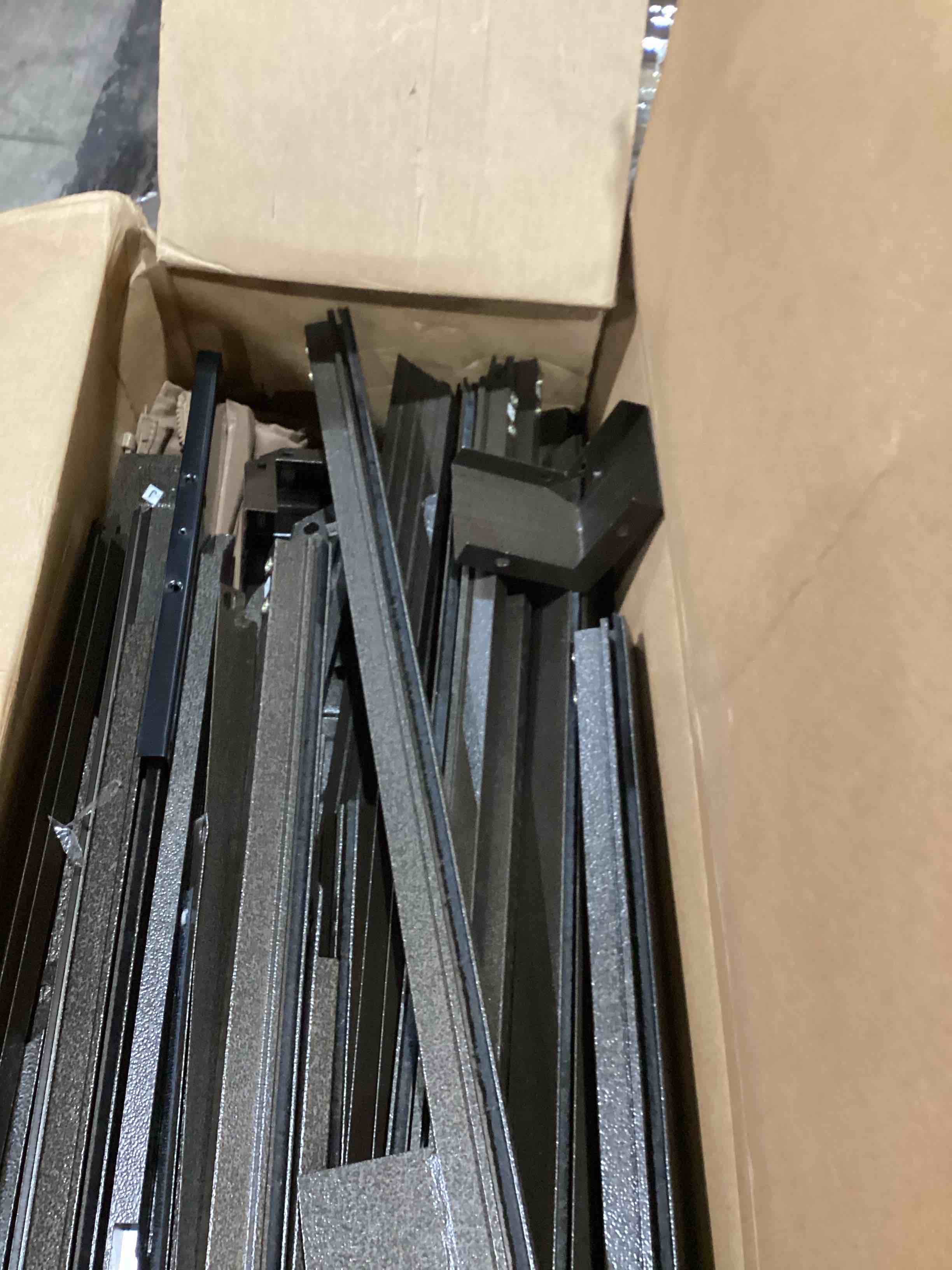 https://s3.amazonaws.com/lotting-images-prod/bidfta/PPE1599054_1754933544004.jpeg