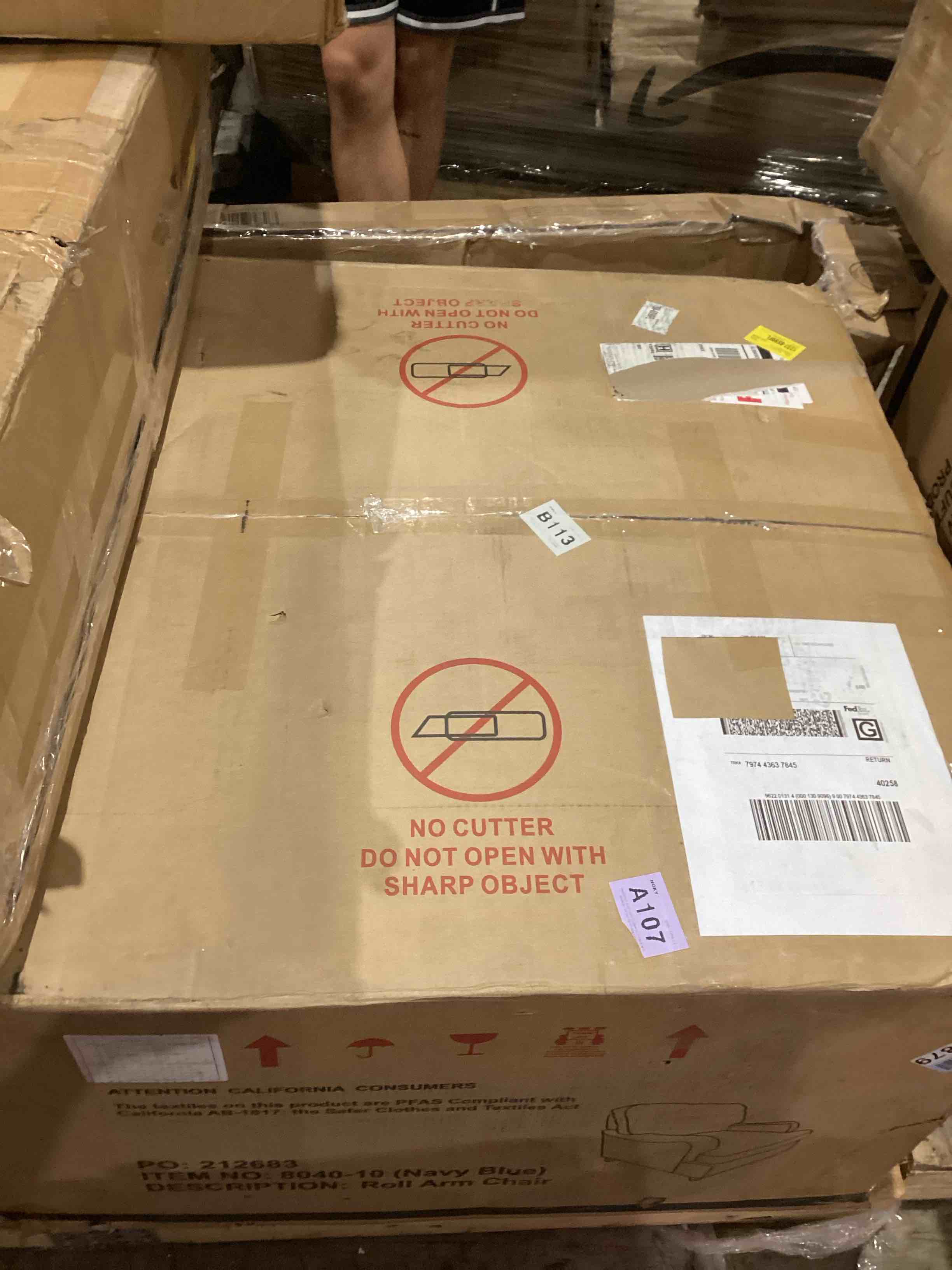 https://s3.amazonaws.com/lotting-images-prod/bidfta/PPE1599087_1754913254966.jpeg
