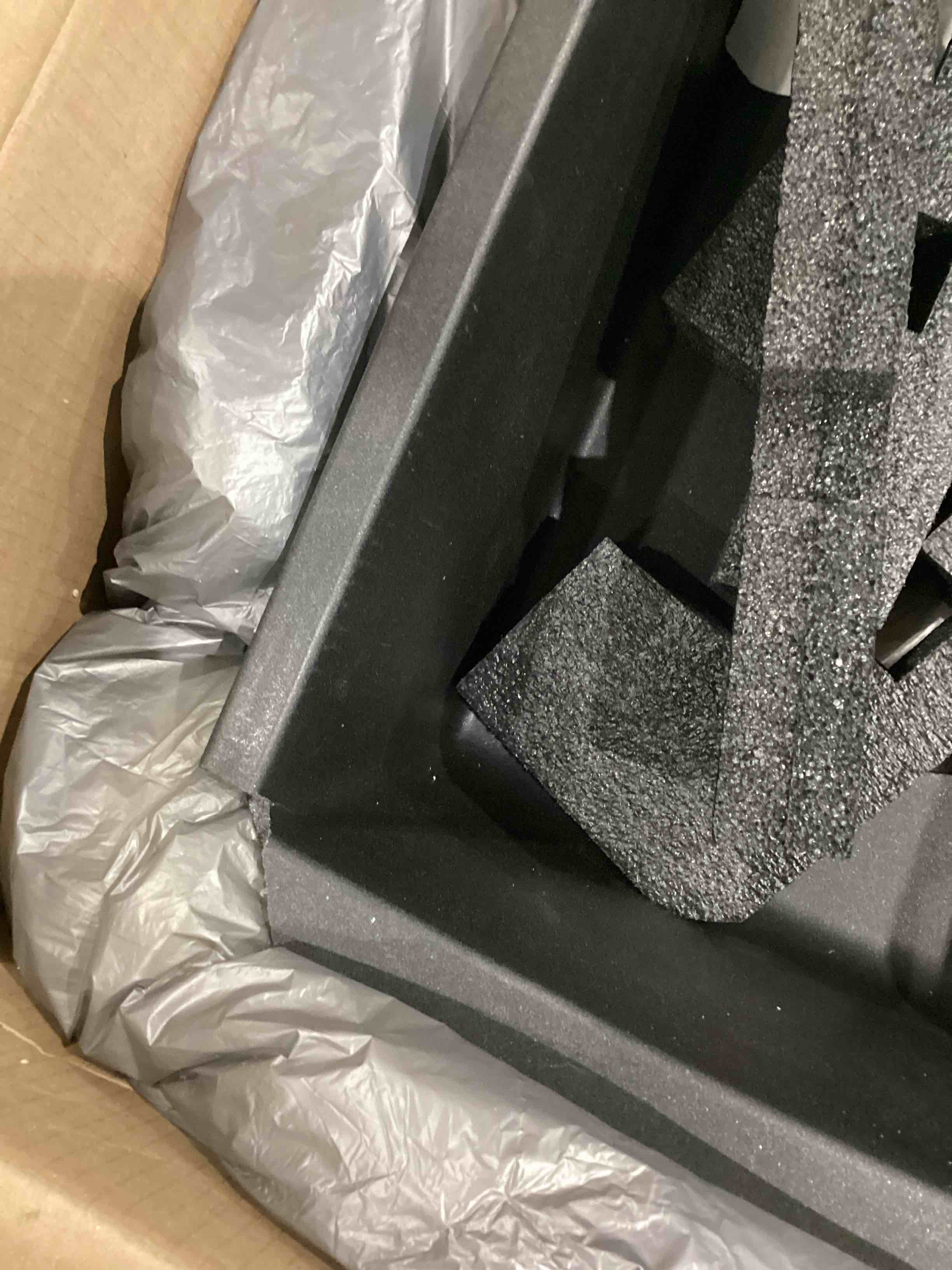 https://s3.amazonaws.com/lotting-images-prod/bidfta/PPE1599088_1754910643784.jpeg