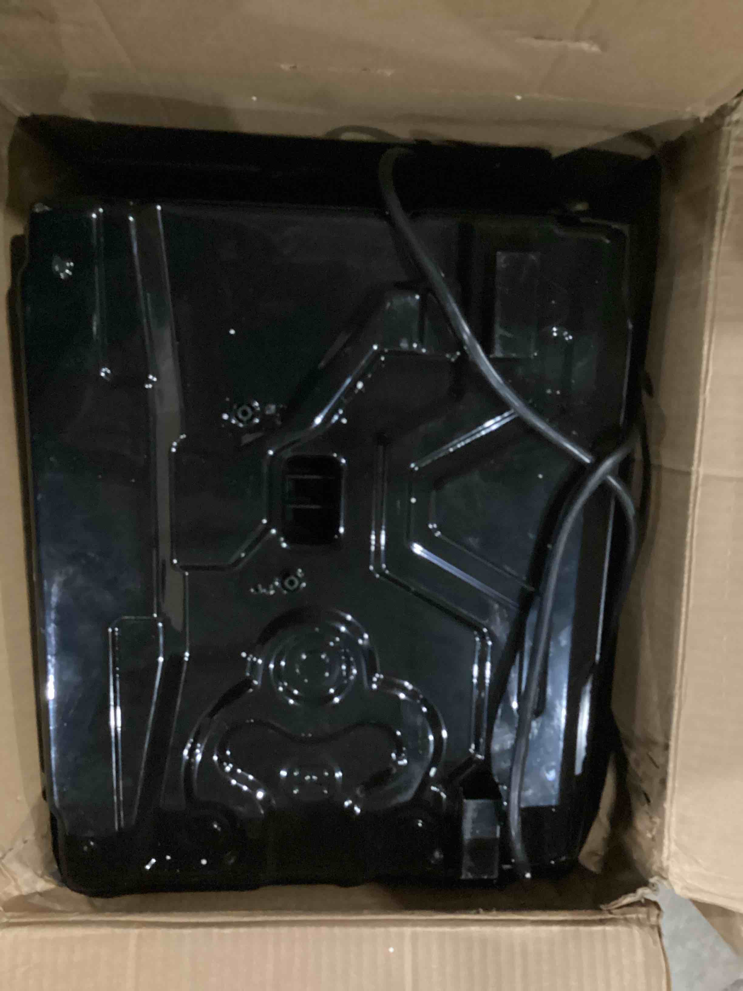 https://s3.amazonaws.com/lotting-images-prod/bidfta/PPE1599120_1754919293769.jpeg
