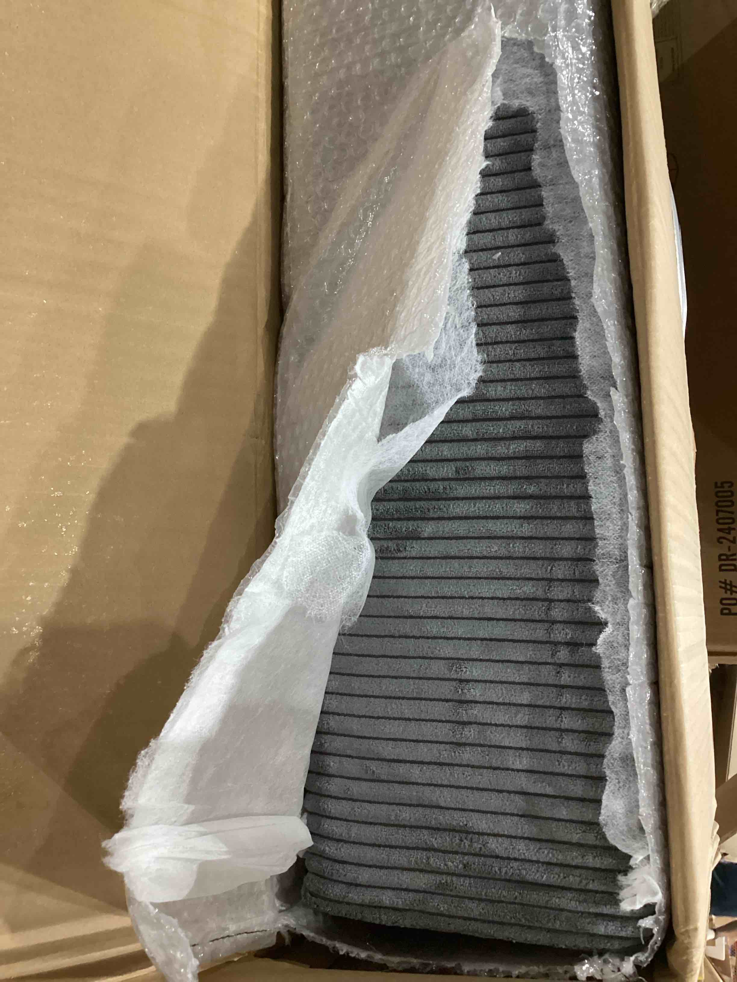 https://s3.amazonaws.com/lotting-images-prod/bidfta/PPE1599286_1755104551570.jpeg