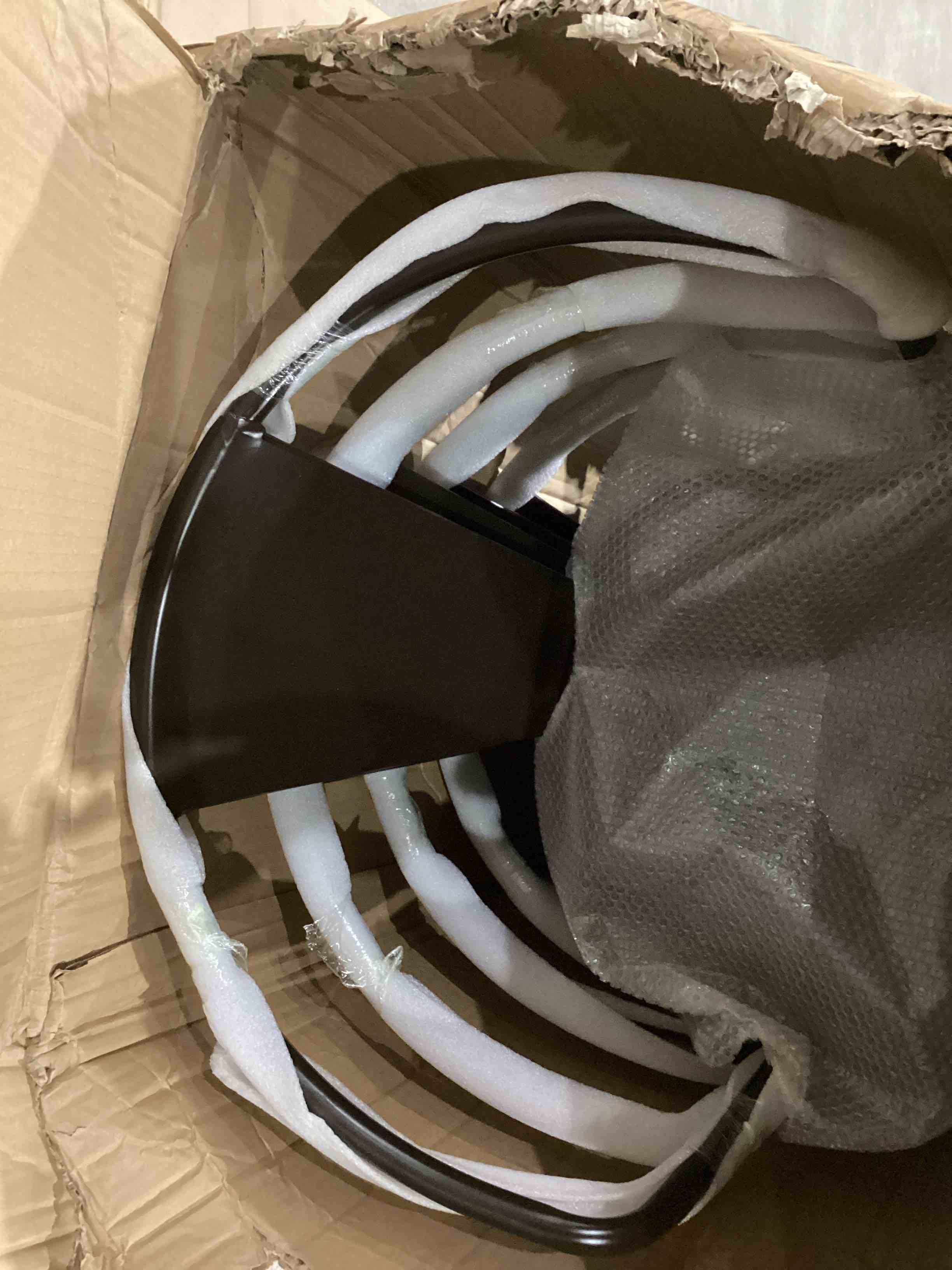 https://s3.amazonaws.com/lotting-images-prod/bidfta/PPE1599292_1755111835214.jpeg