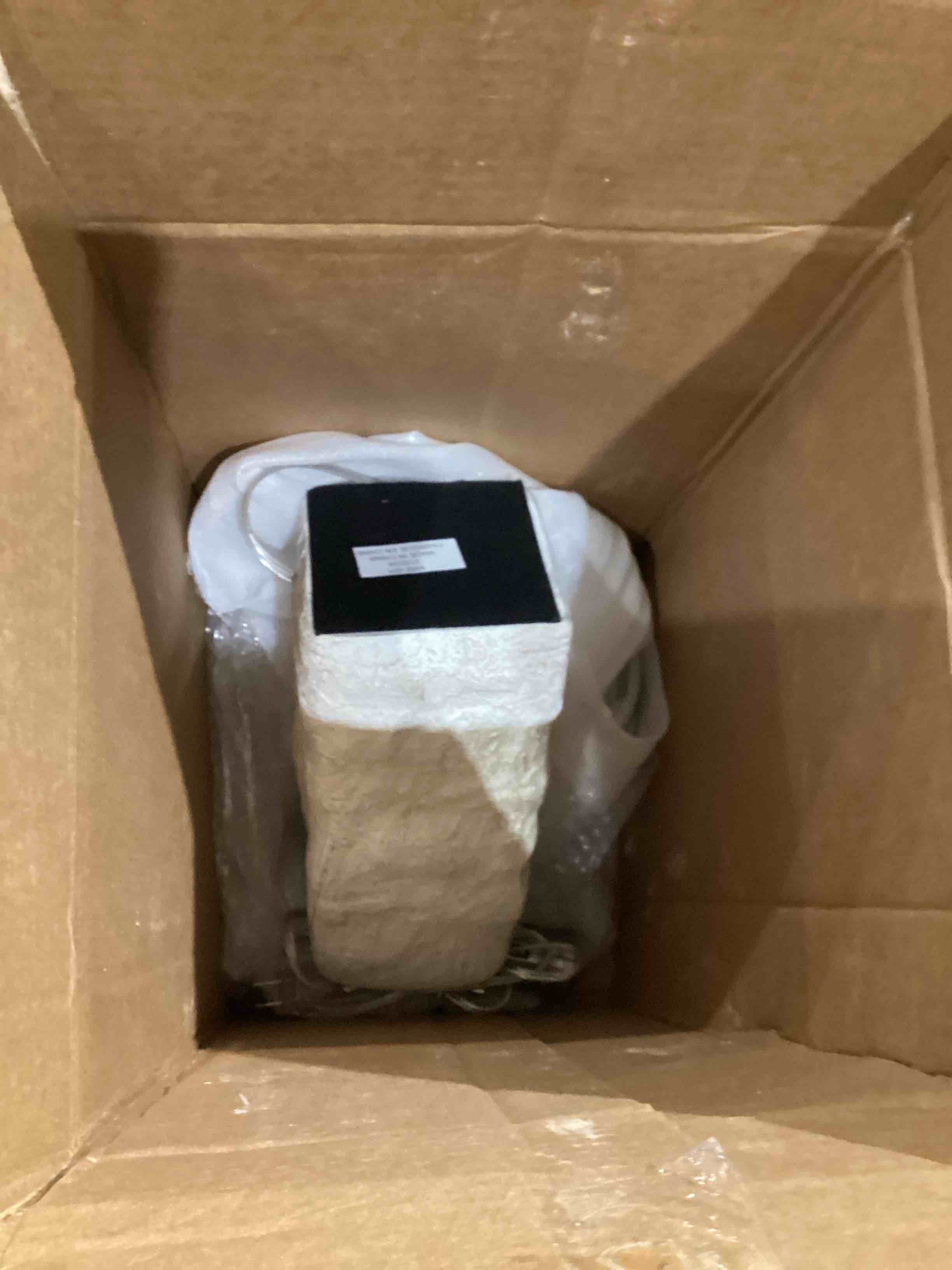 https://s3.amazonaws.com/lotting-images-prod/bidfta/PPE1599385_1755538606965.jpeg