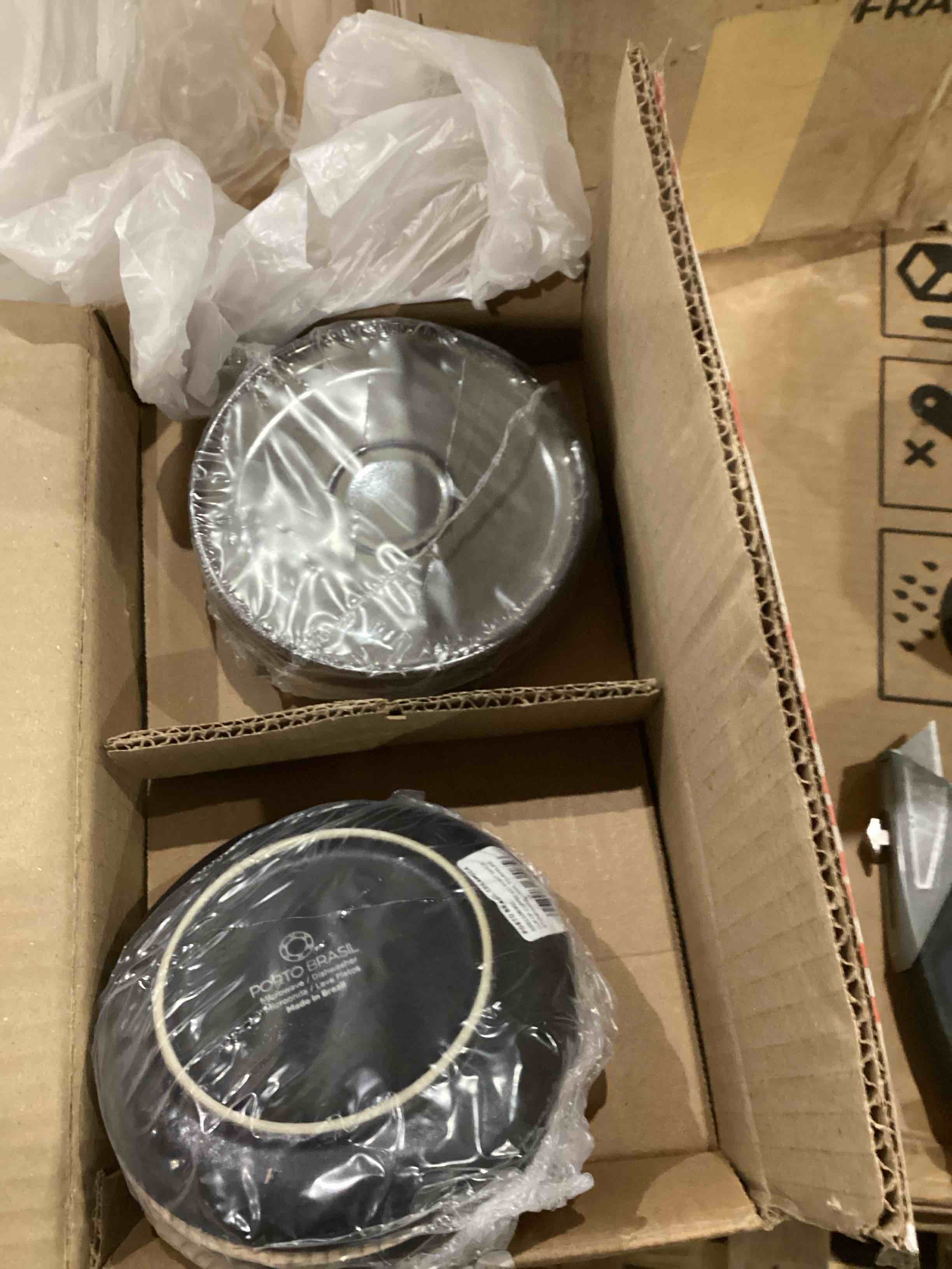 https://s3.amazonaws.com/lotting-images-prod/bidfta/PPE1599512_1755616766026.jpeg