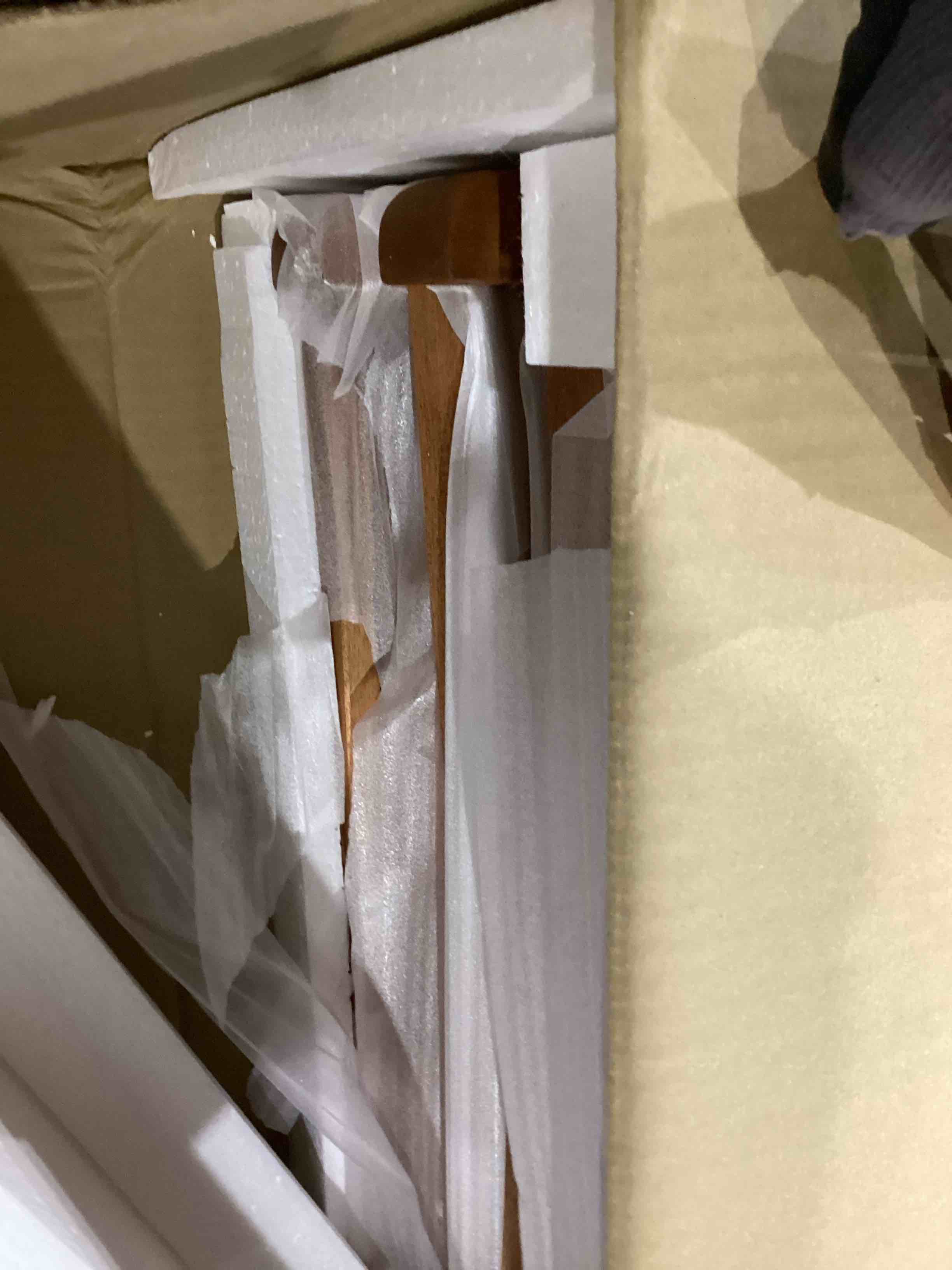 https://s3.amazonaws.com/lotting-images-prod/bidfta/PPE1599515_1755615880411.jpeg