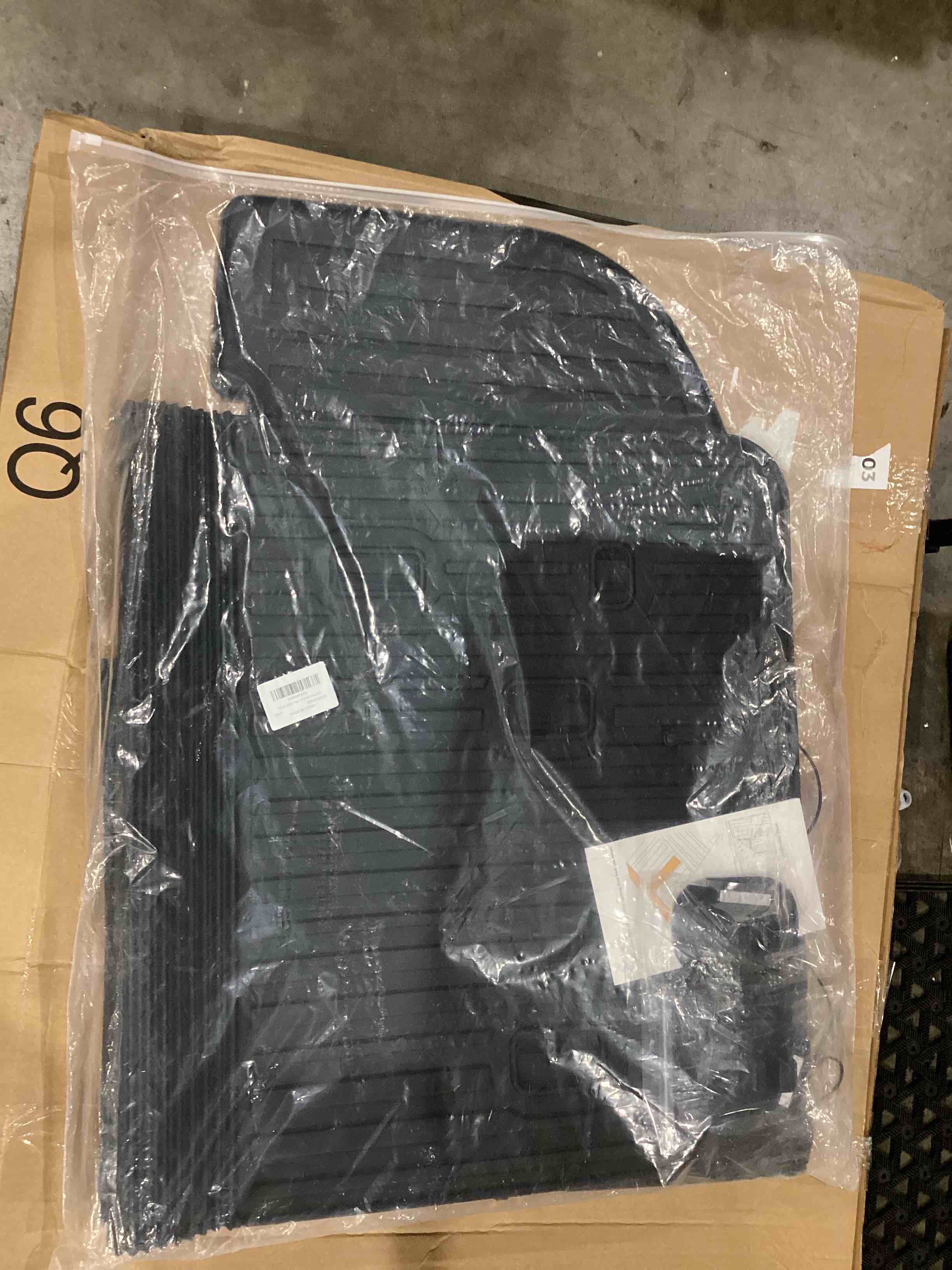 https://s3.amazonaws.com/lotting-images-prod/bidfta/PPE1599543_1755618784363.jpeg