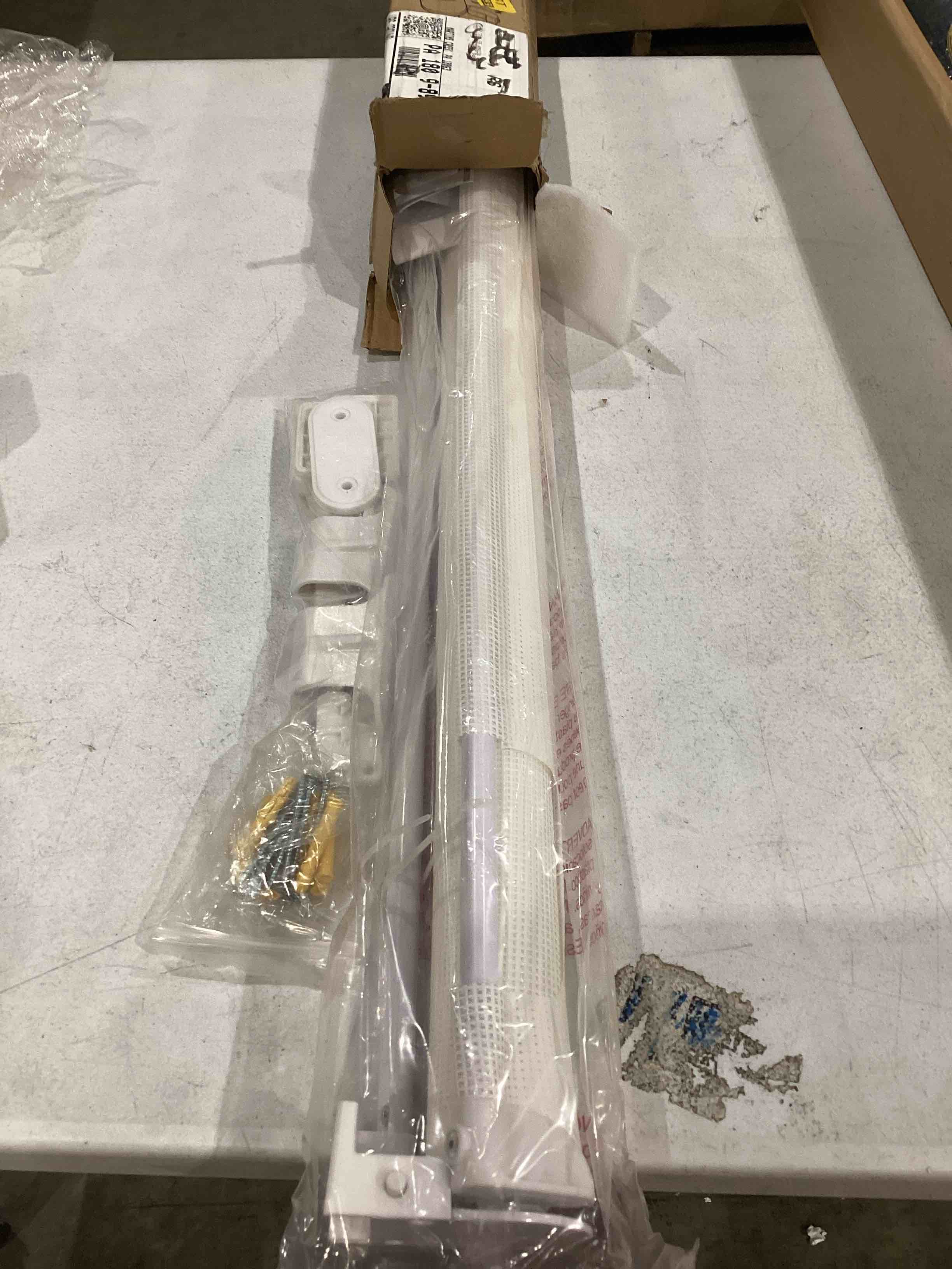 https://s3.amazonaws.com/lotting-images-prod/bidfta/PPE1599605_1755692506429.jpeg