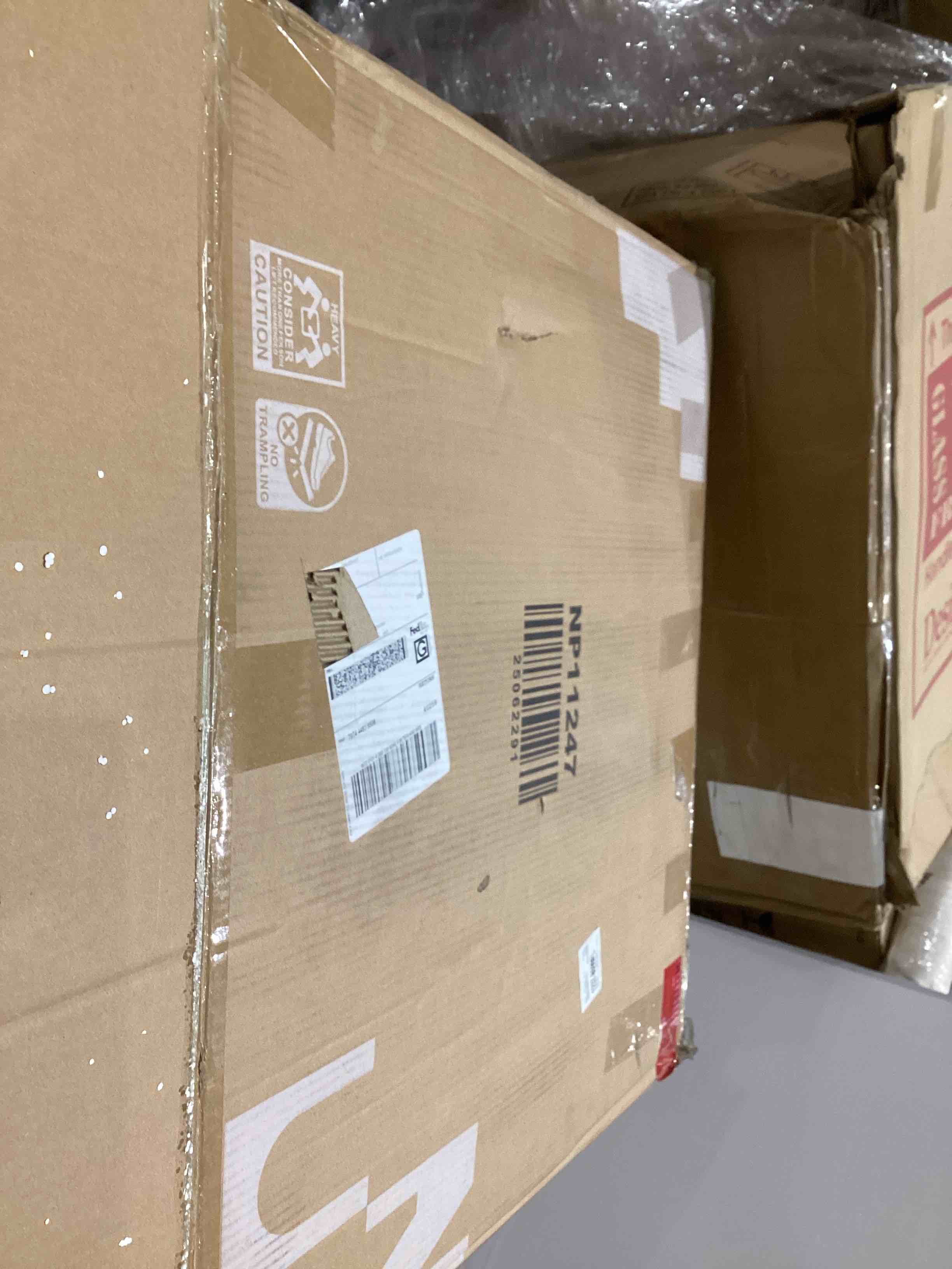 https://s3.amazonaws.com/lotting-images-prod/bidfta/PPE1599621_1755708562185.jpeg