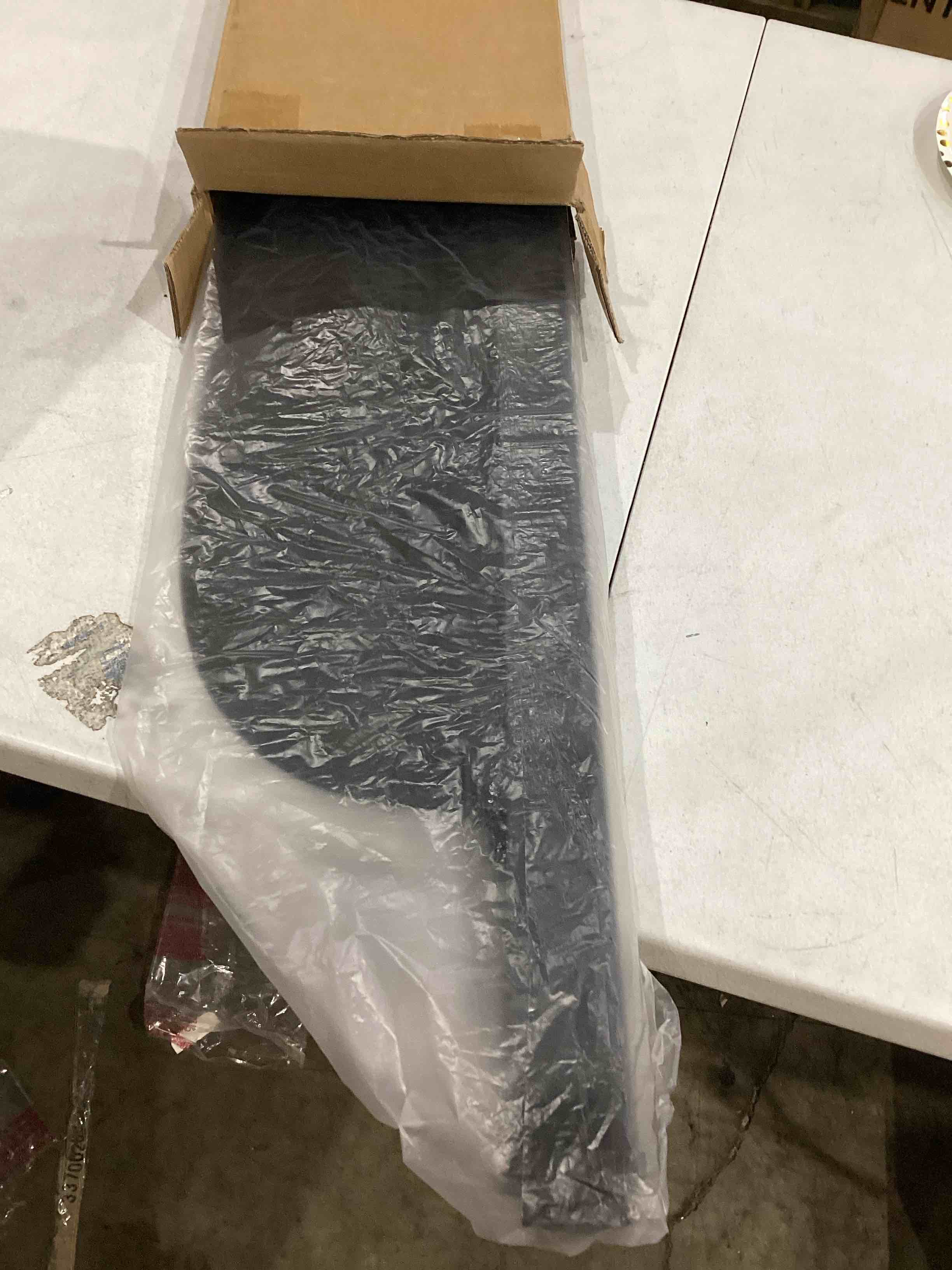 https://s3.amazonaws.com/lotting-images-prod/bidfta/PPE1599663_1755696910211.jpeg