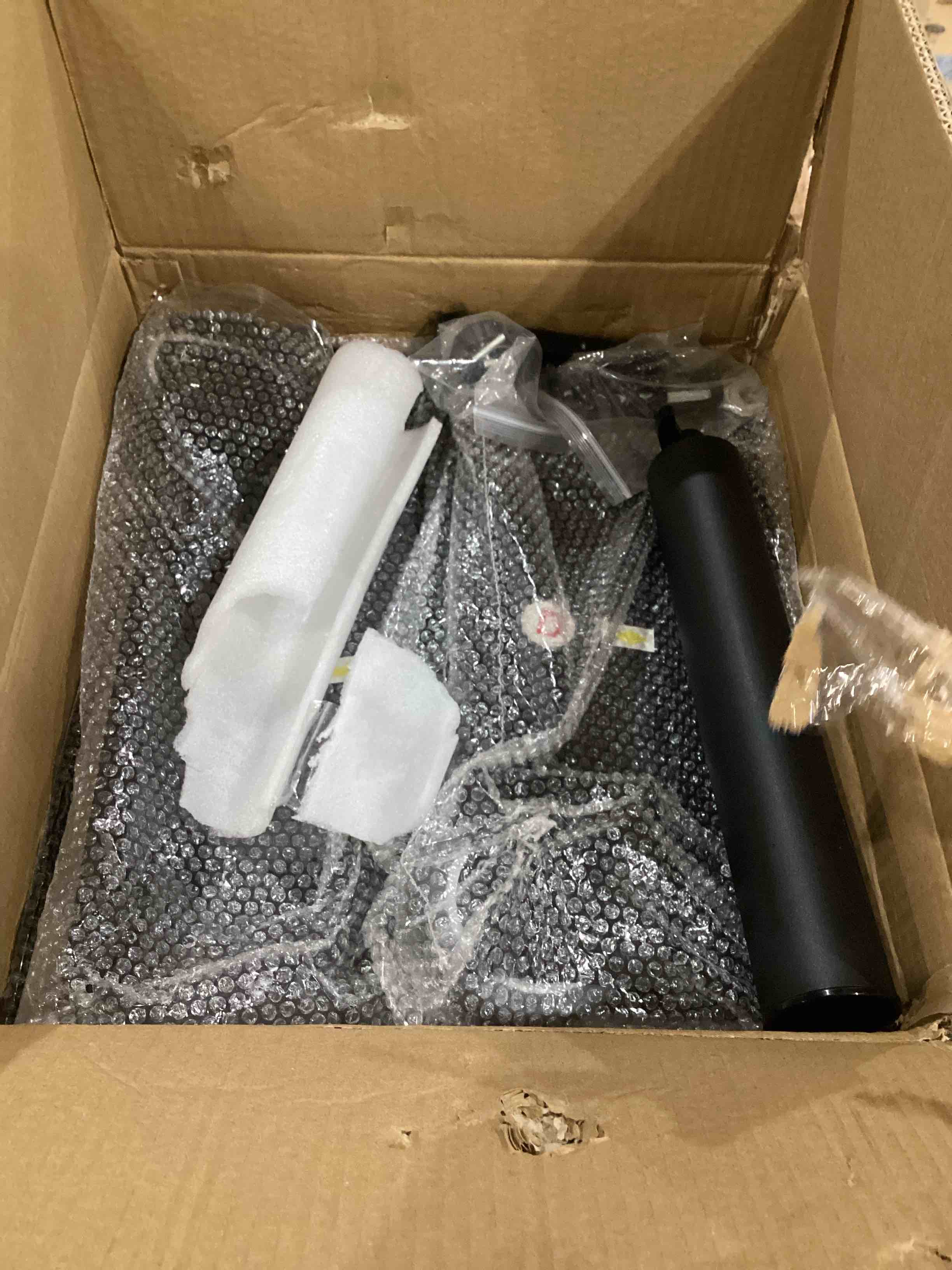https://s3.amazonaws.com/lotting-images-prod/bidfta/PPE1599673_1755704844888.jpeg