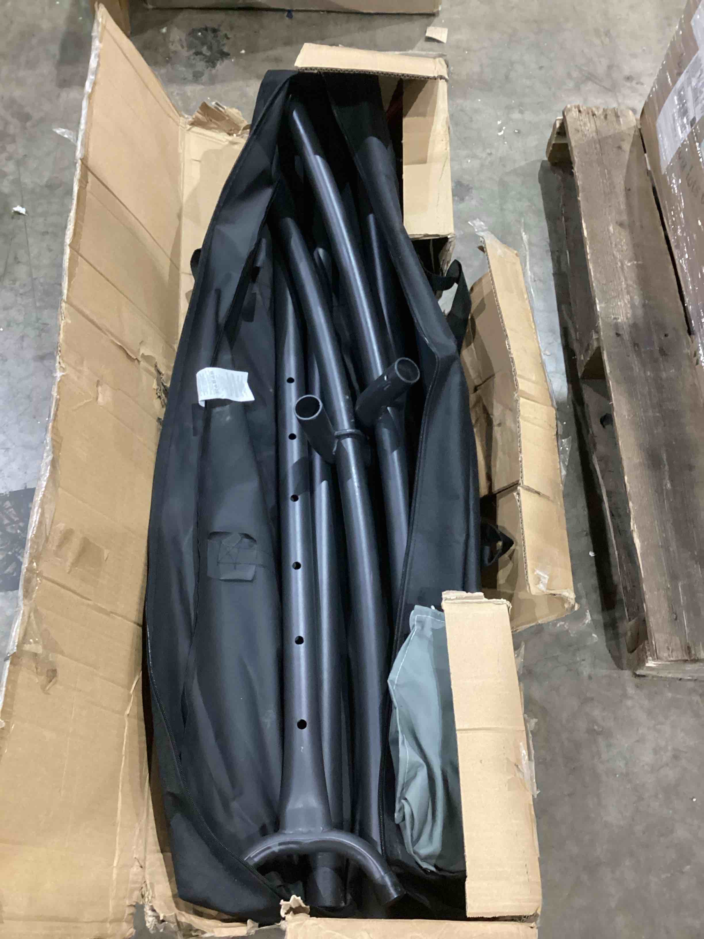 https://s3.amazonaws.com/lotting-images-prod/bidfta/PPE1599968_1756477645738.jpeg